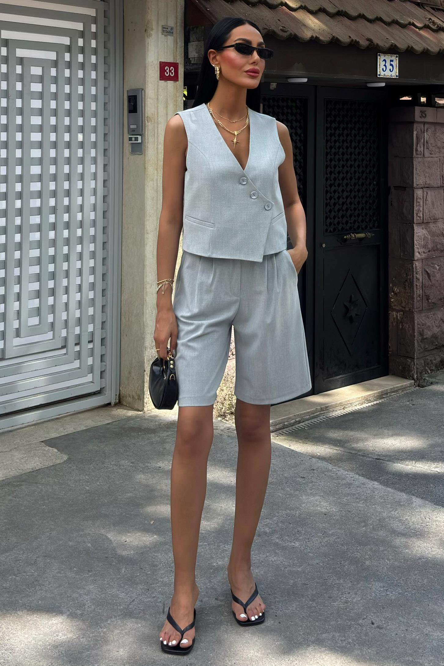 S5Y10171Vest Suit with Cross Buttons and Bermuda Shorts 10171