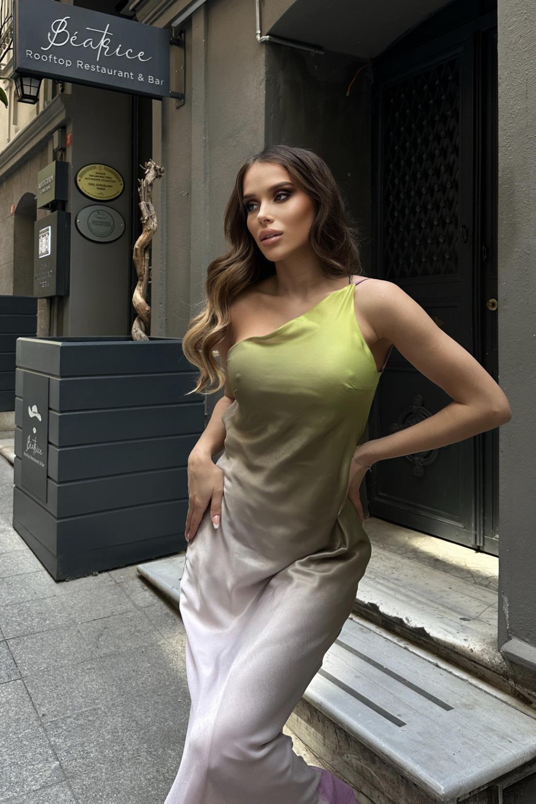 S4Y2613Carol Tek Omuz Saten Elbise 2613