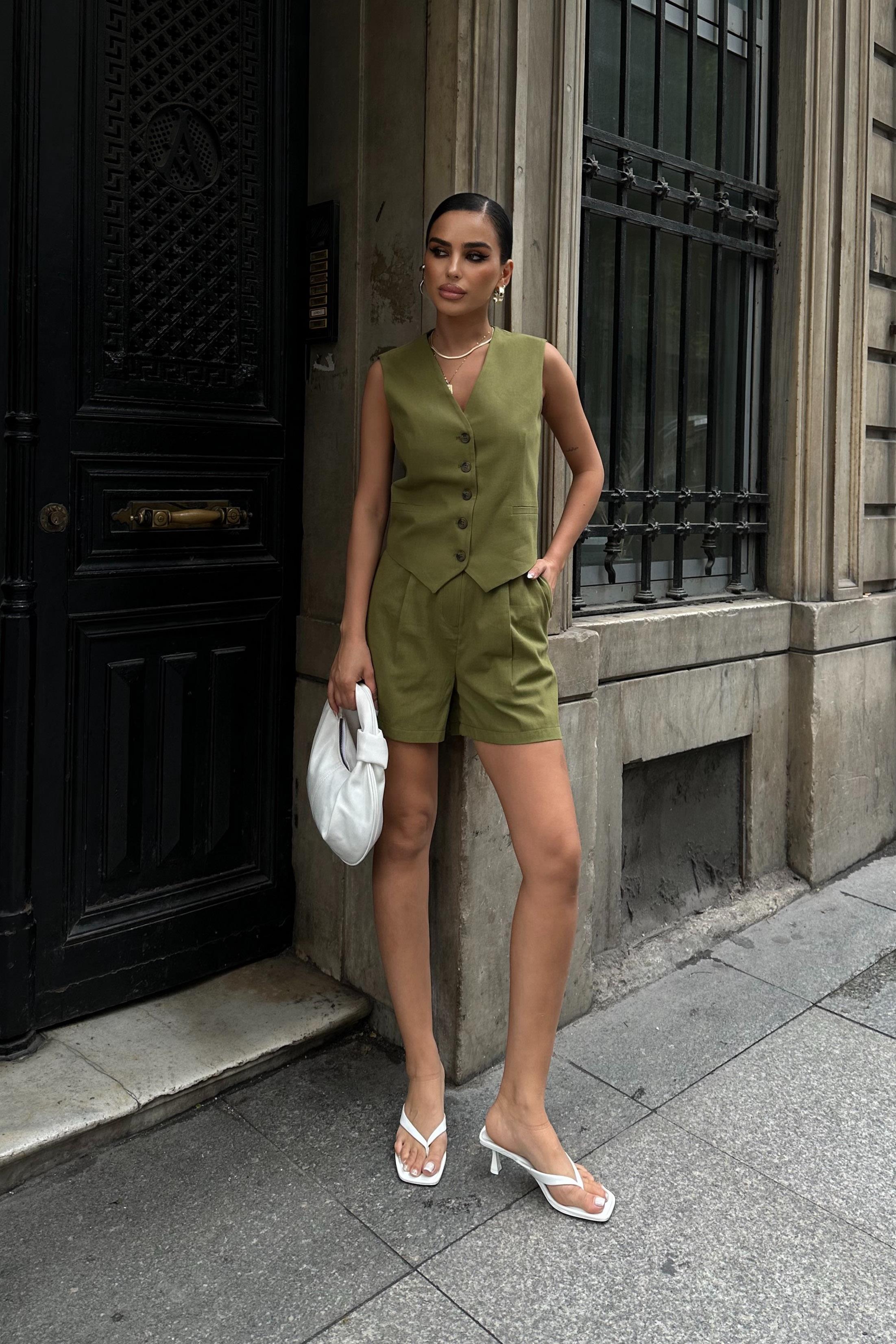 S4Y9561Clare Linen Suit with Vest 9561-08