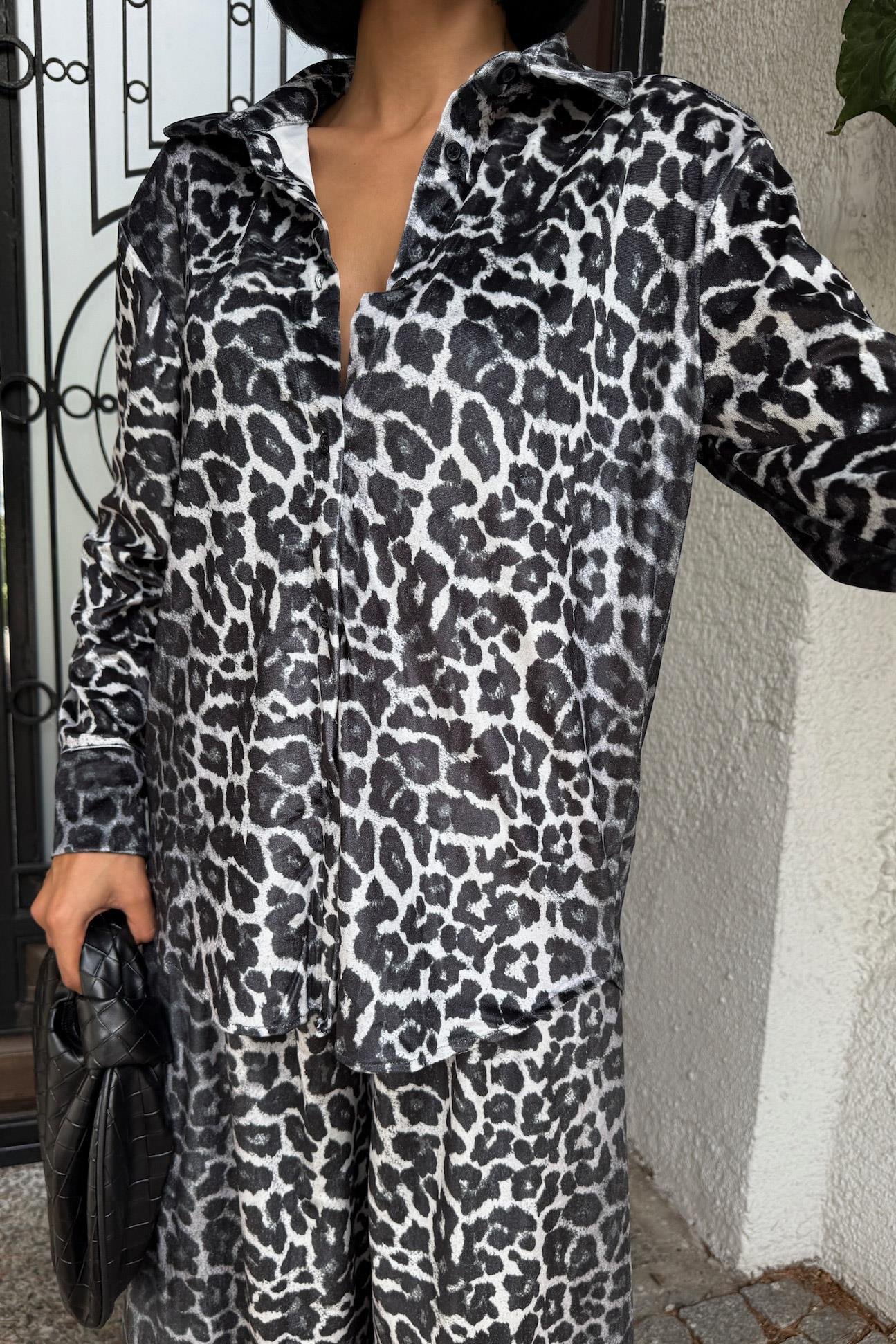 S5K9918Cosy Animal Pattern Velvet Set 9918