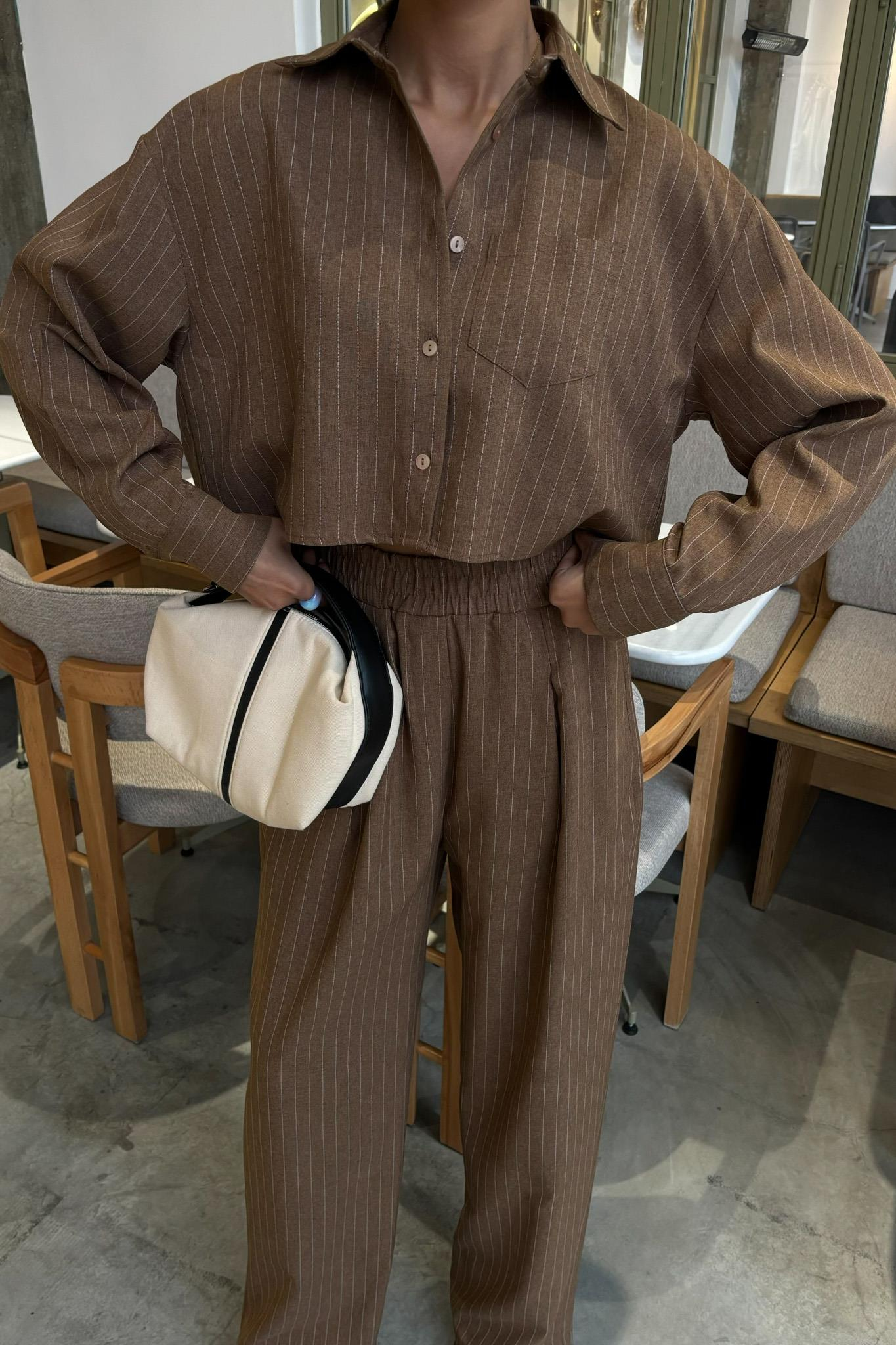 S5Y10080Crop Shirt Striped Suit 10080