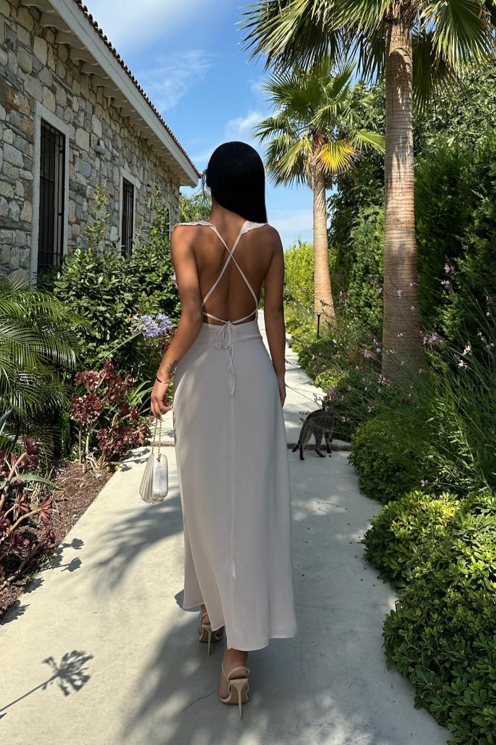 S3Y2465Emaline Sırt Dekolteli Şifon Elbise 2465-08