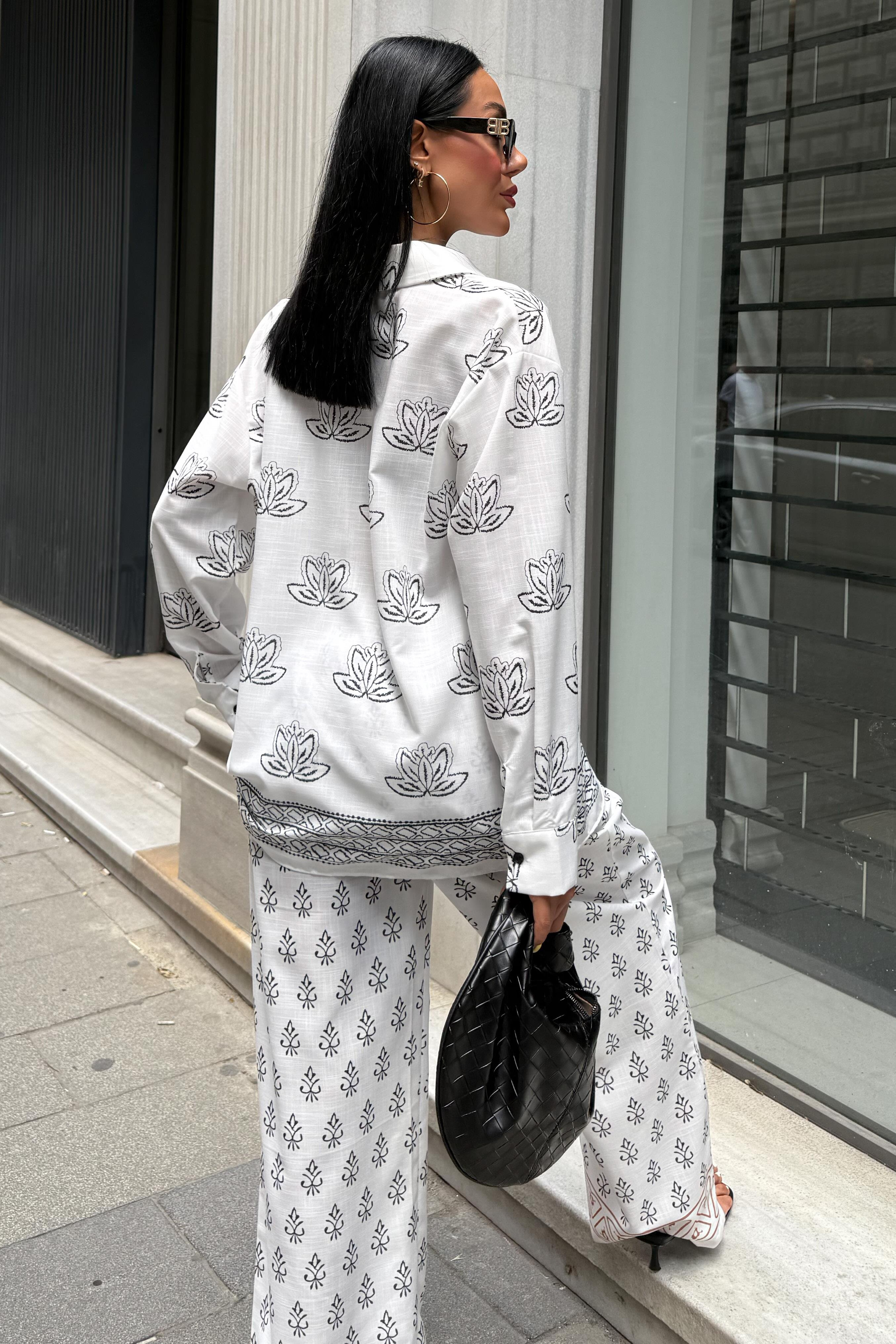 S5Y10120Ethnic Patterned Two Piece Linen Suit 10120