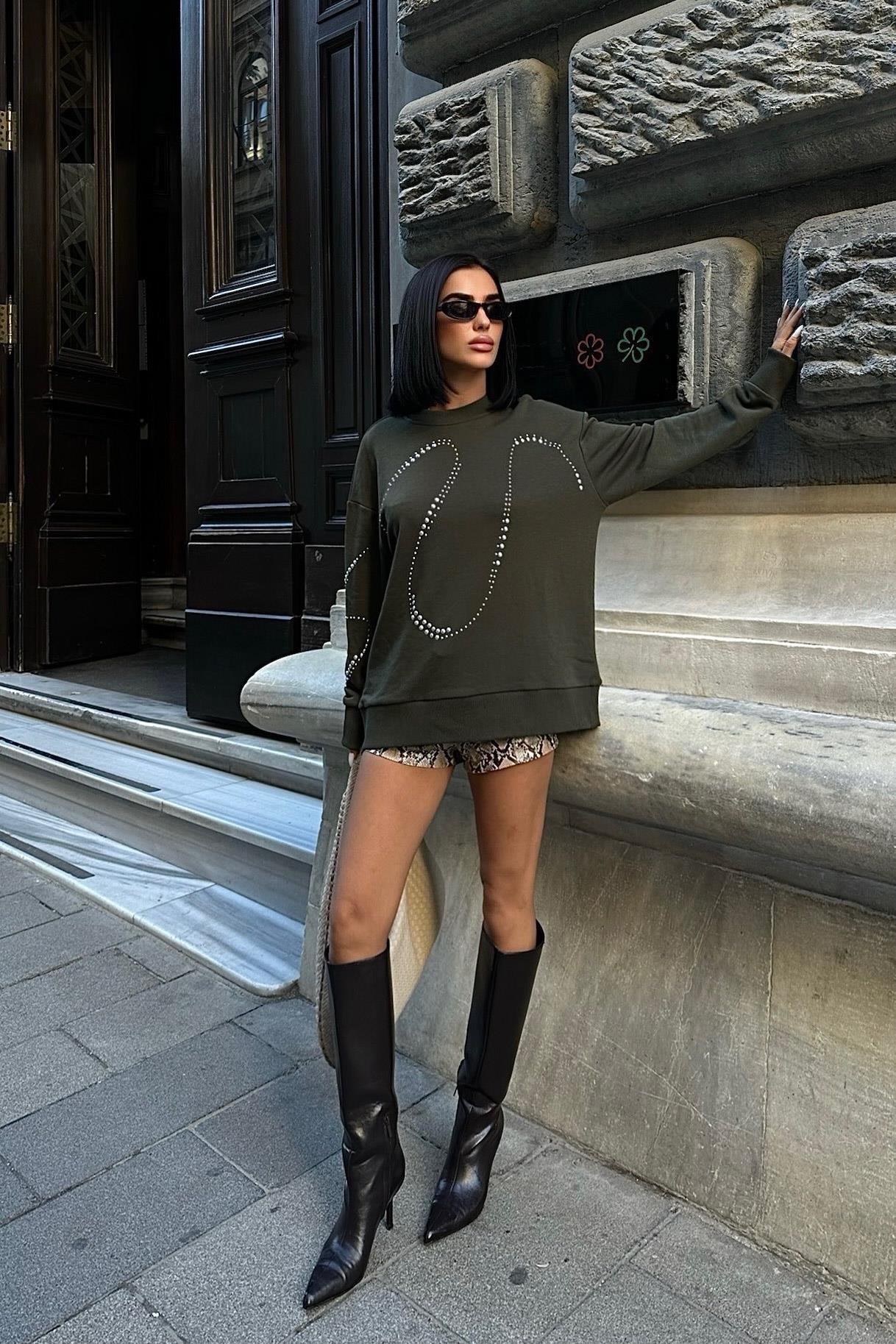 S5K8052Gümüş Taşlı Sweatshirt 8052