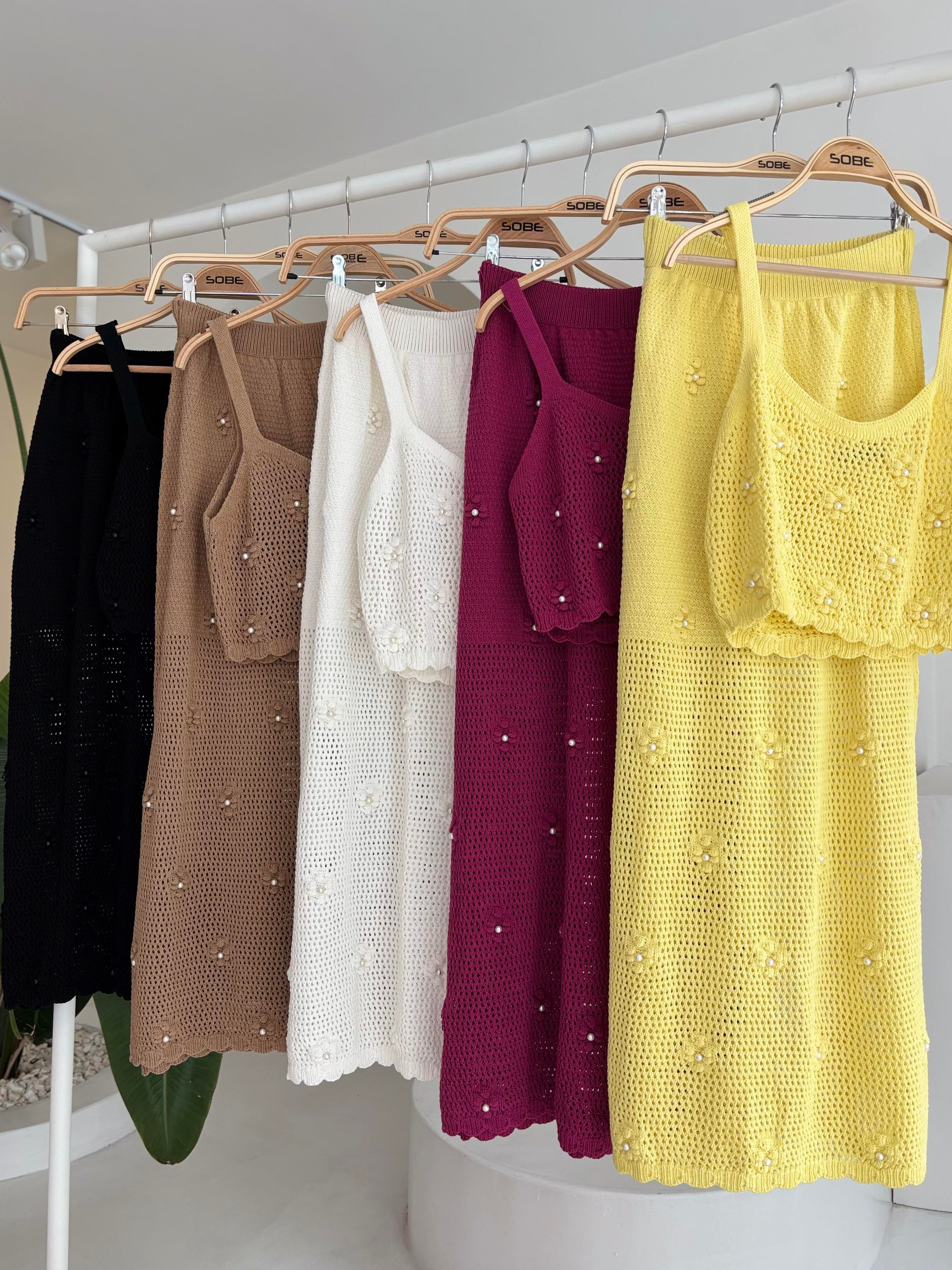 S5Y10100Pearl and Flower Detailed Bustier Knitwear Suit 10100