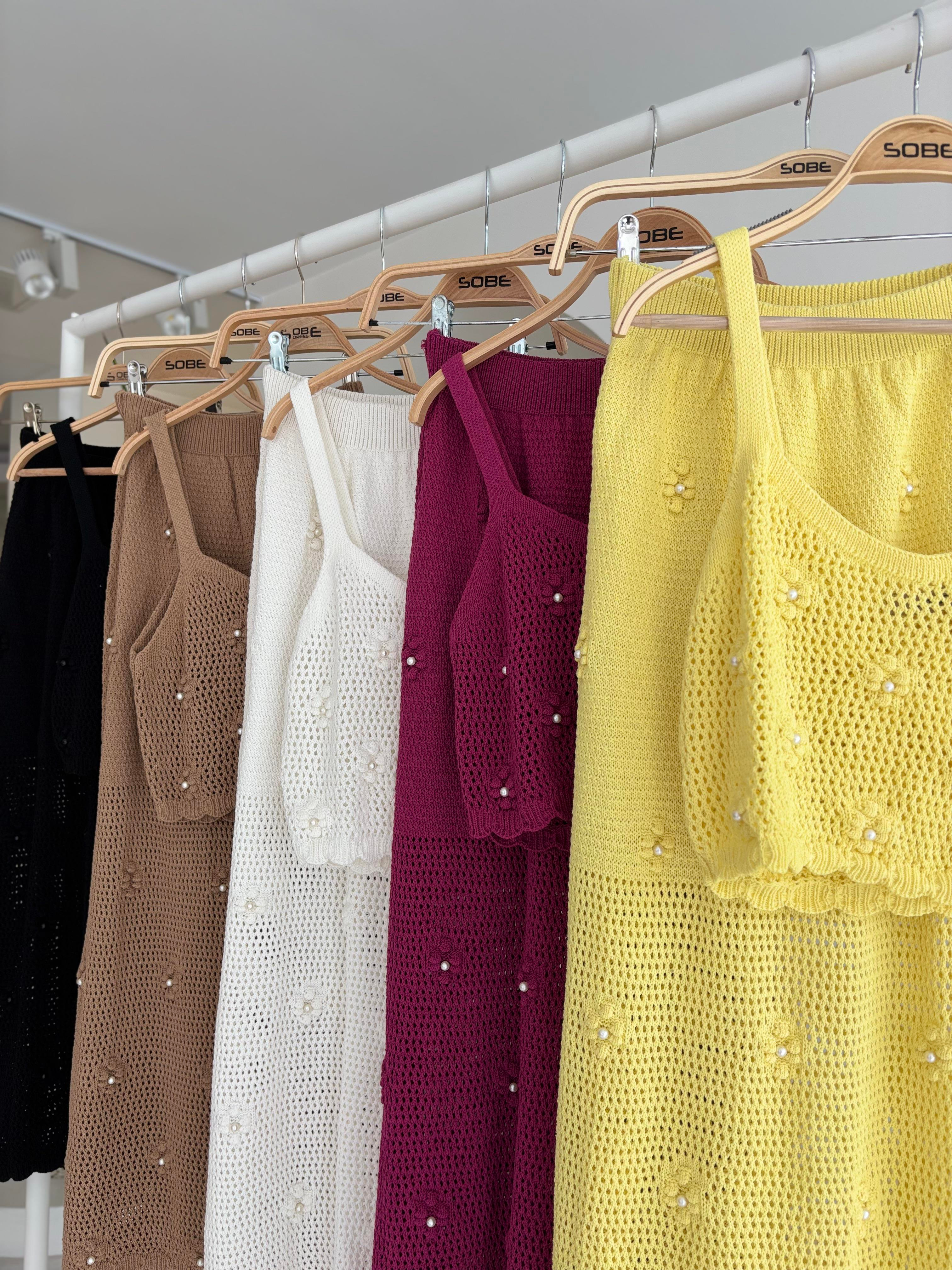 S5Y10100Pearl and Flower Detailed Bustier Knitwear Suit 10100