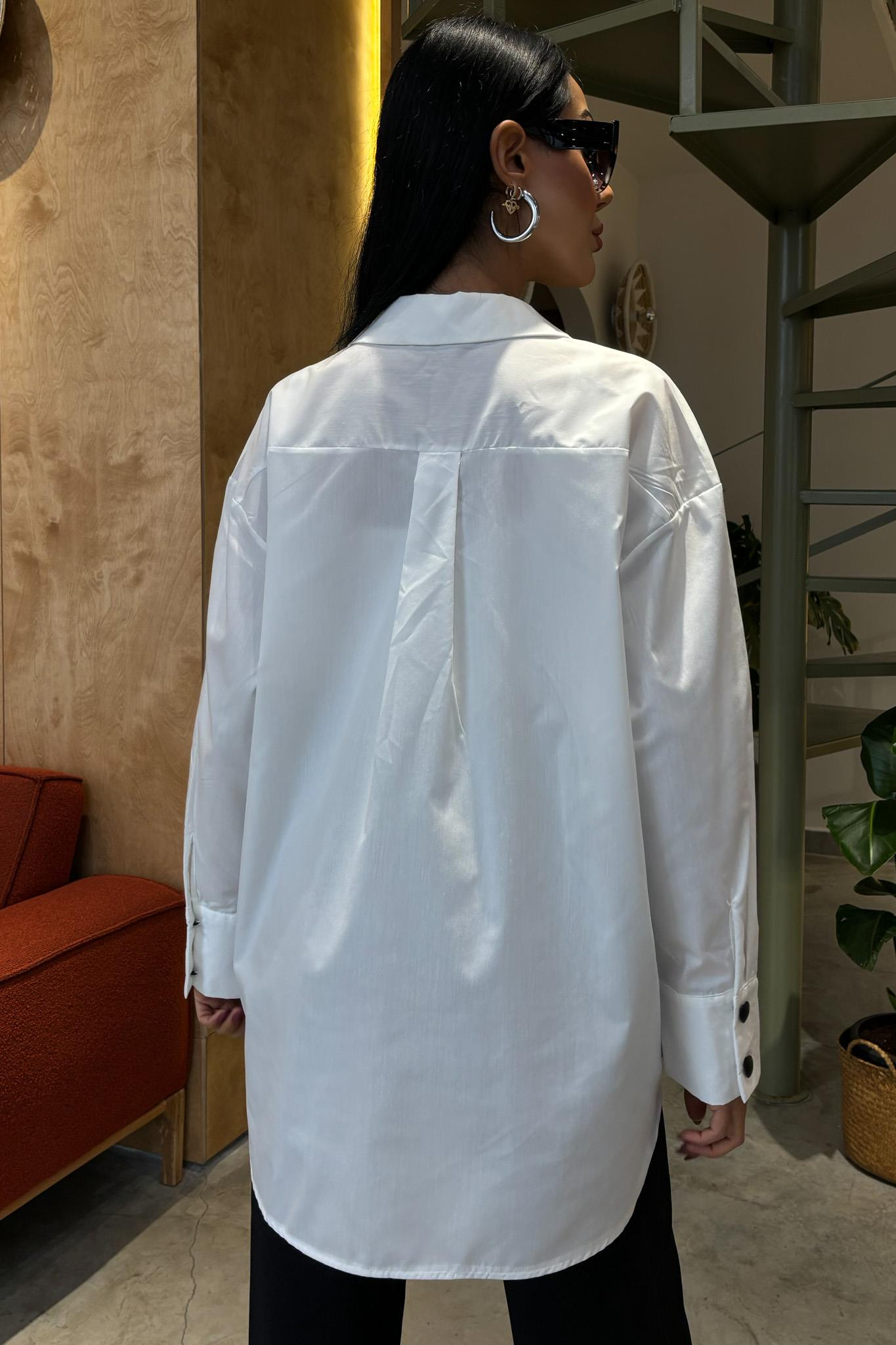S5Y3430Kalp Nakışlı ve Düğme Detaylı Oversize Gömlek 3430