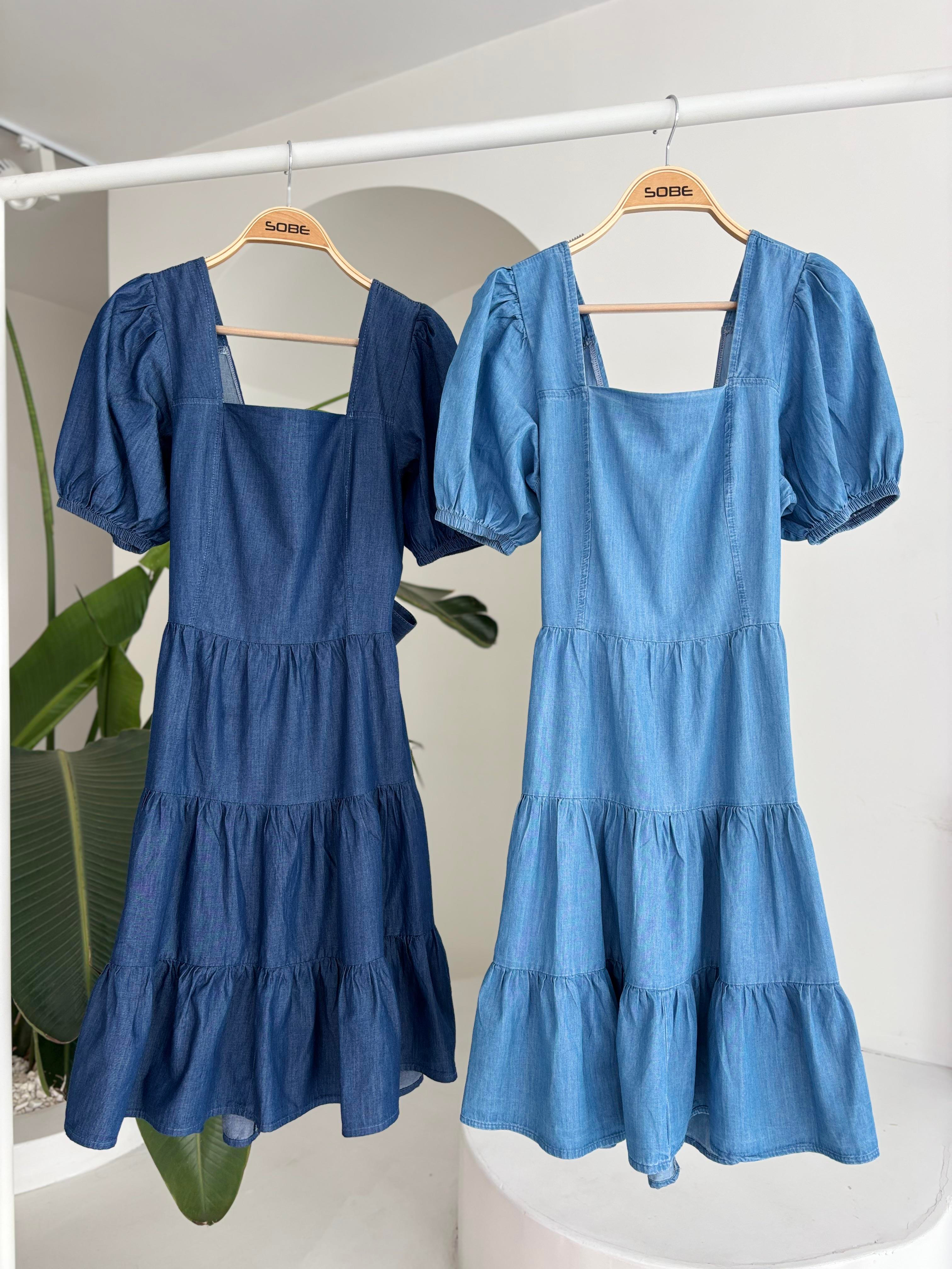S5Y2883Square Collar and Gipe Detail Tencel Dress 2883
