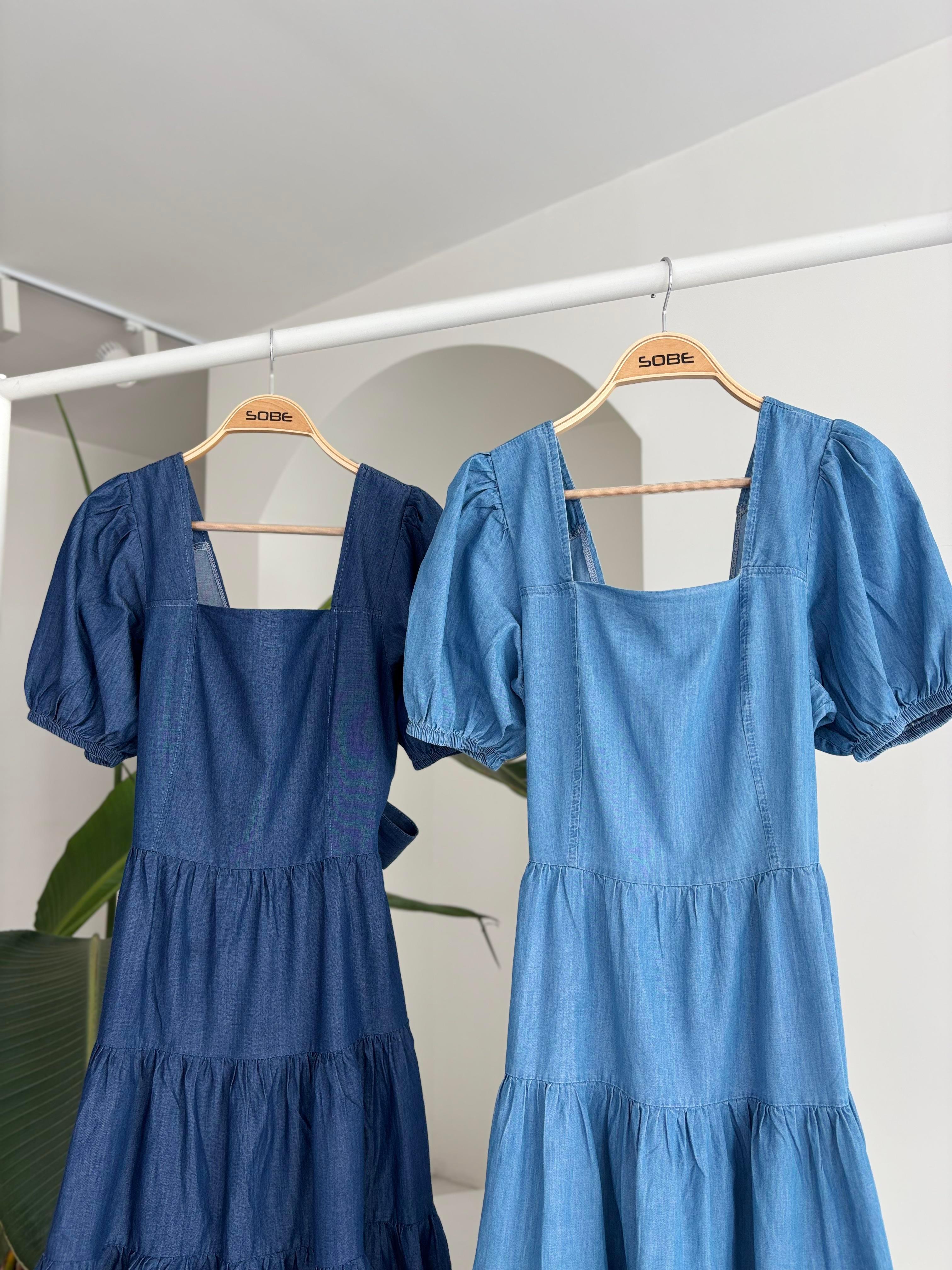 S5Y2883Square Collar and Gipe Detail Tencel Dress 2883