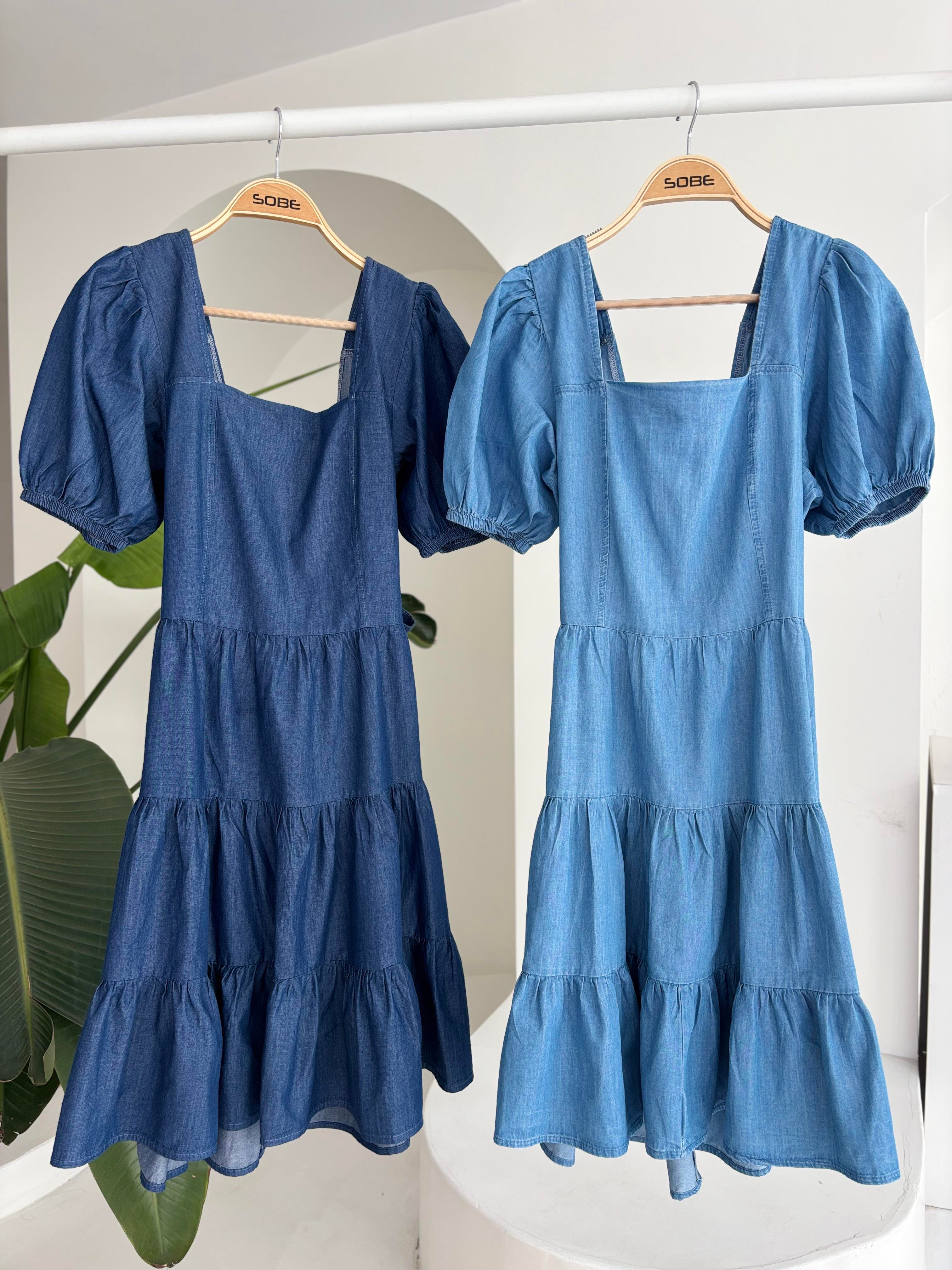 S5Y2883Square Collar and Gipe Detail Tencel Dress 2883