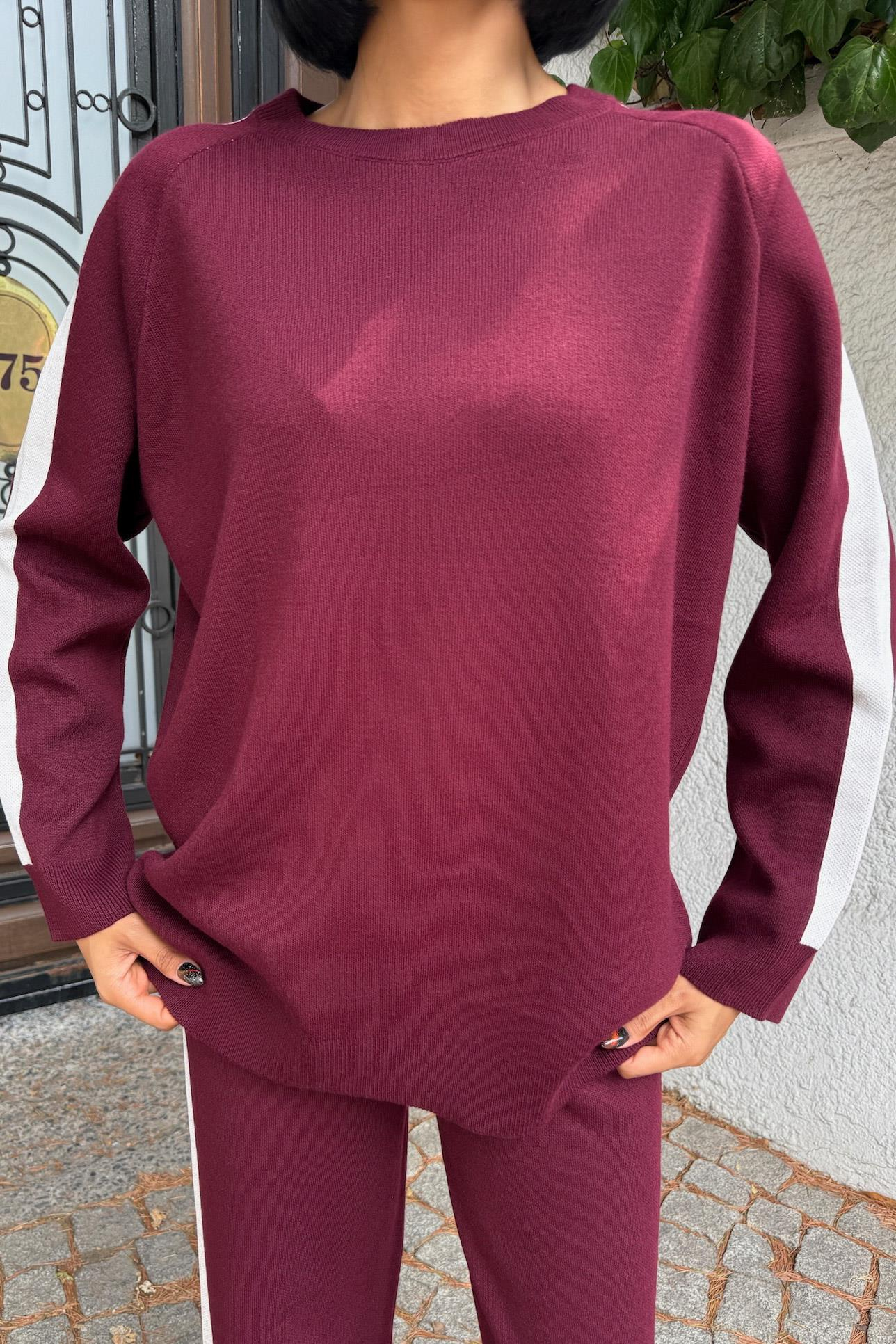 S6K10217Kenarları Çizgili Rahat Triko Takım 10217