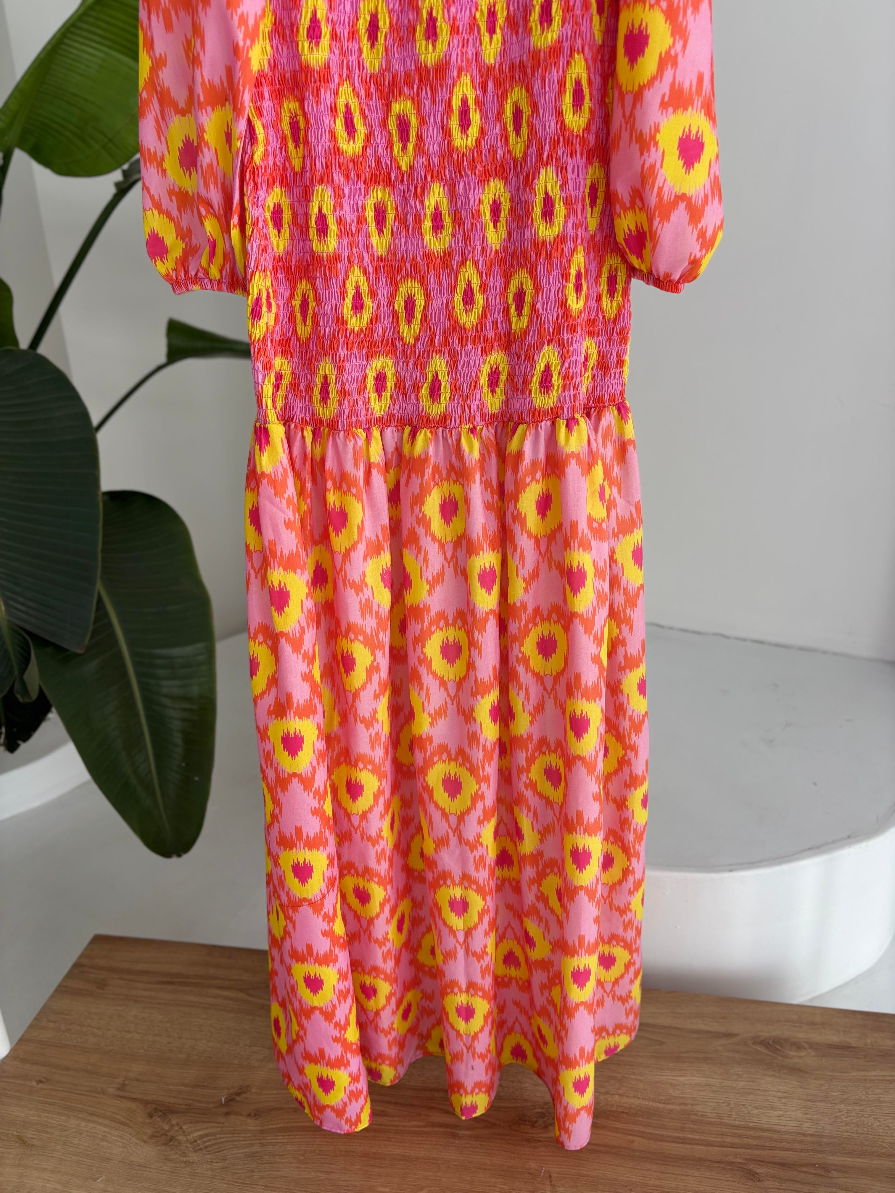 S5Y2746Madonna Yaka Gipe Detaylı Desenli Elbise 2746