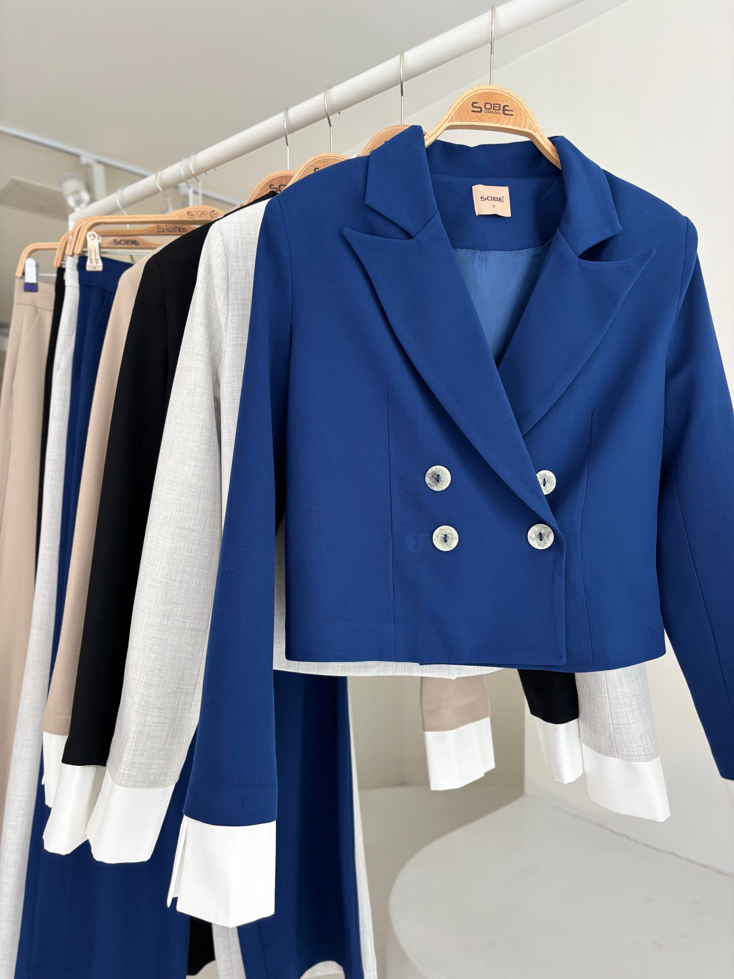 S5Y10168Garnished Cuffed Double Breasted Jacket Suit 10168