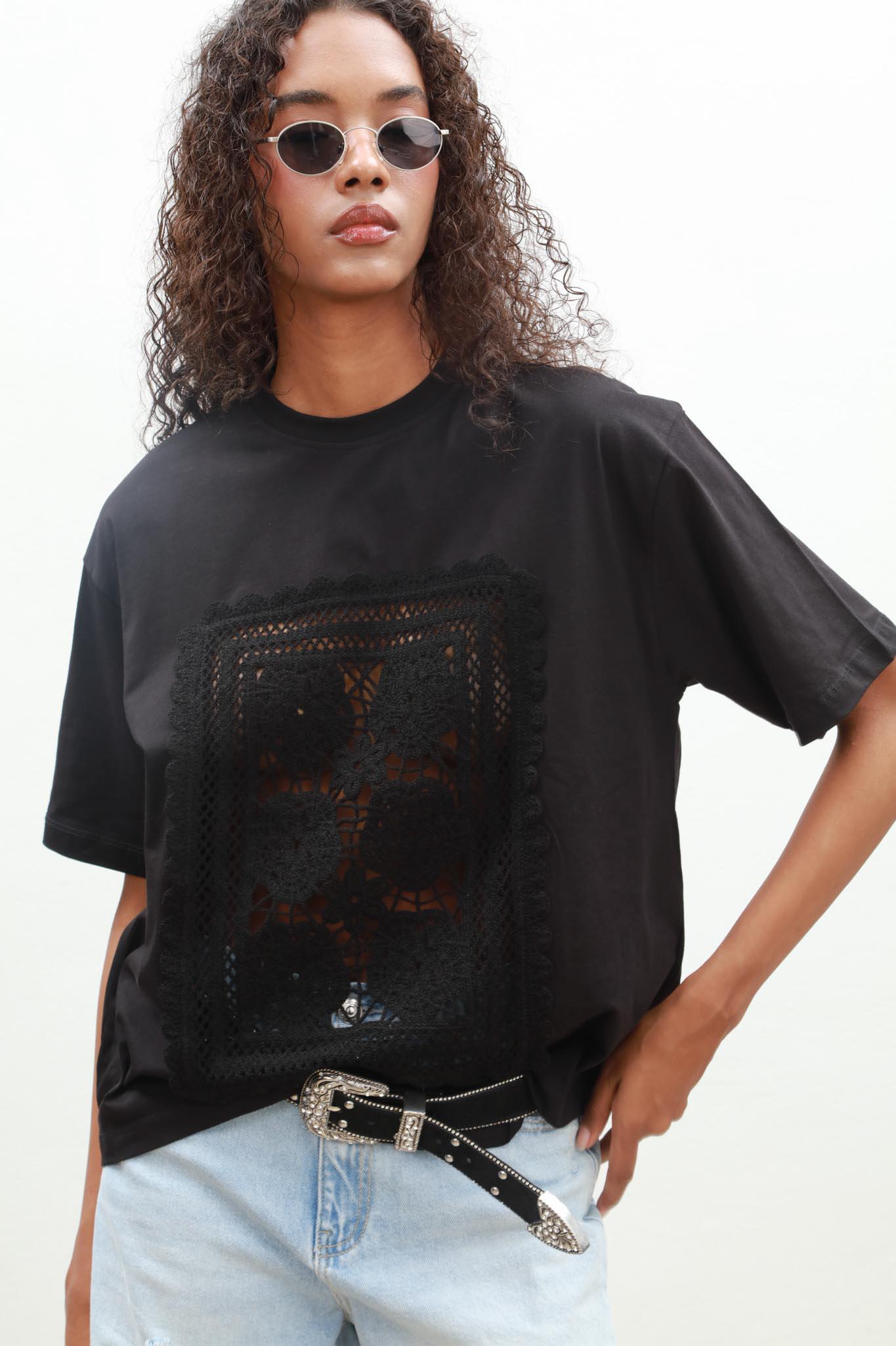 S4Y8019Melasti Motifli Brodeli Tişört 8019-8