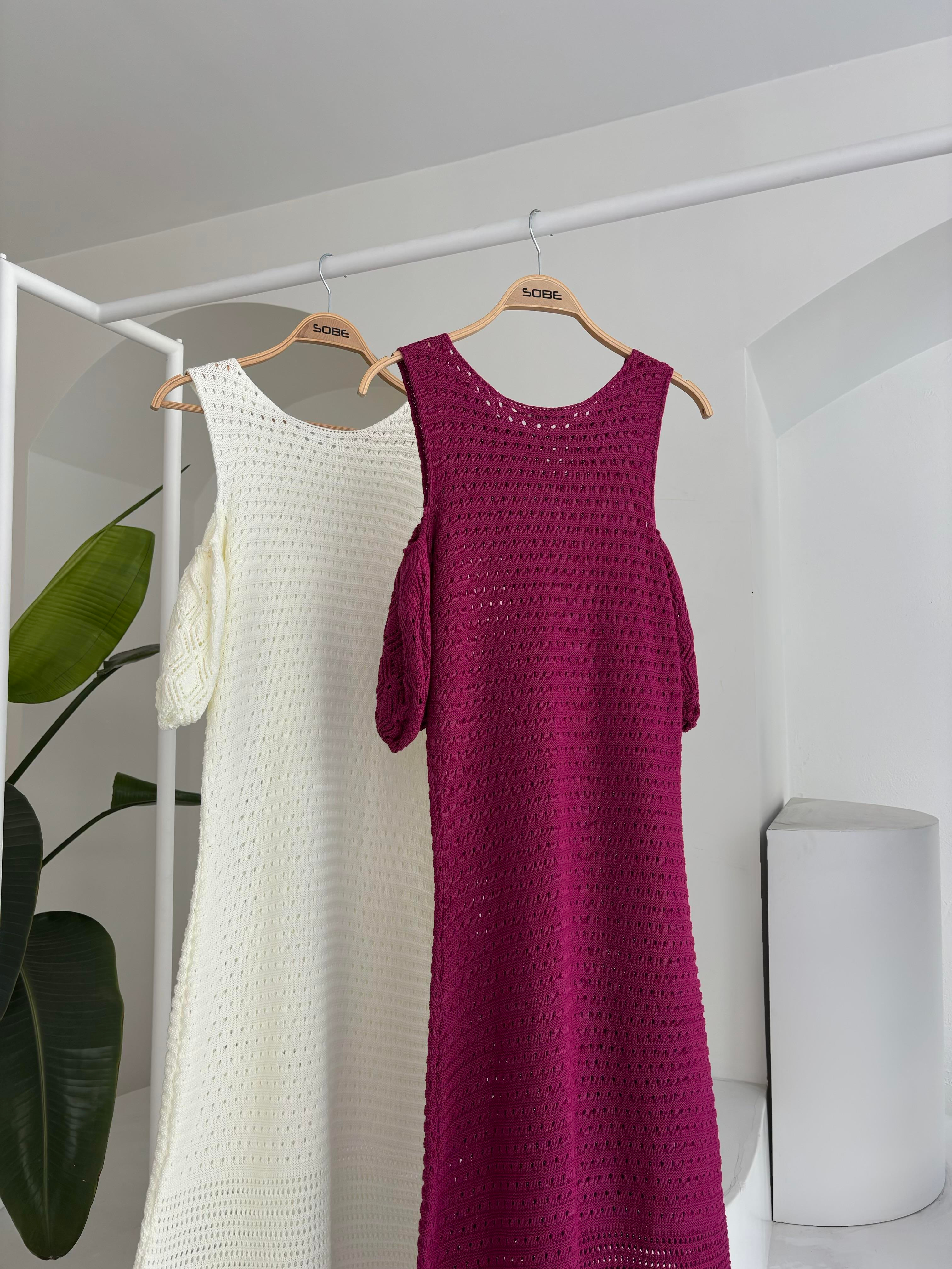 S5Y2862Shoulder Detailed Tasseled Knit Dress 2862