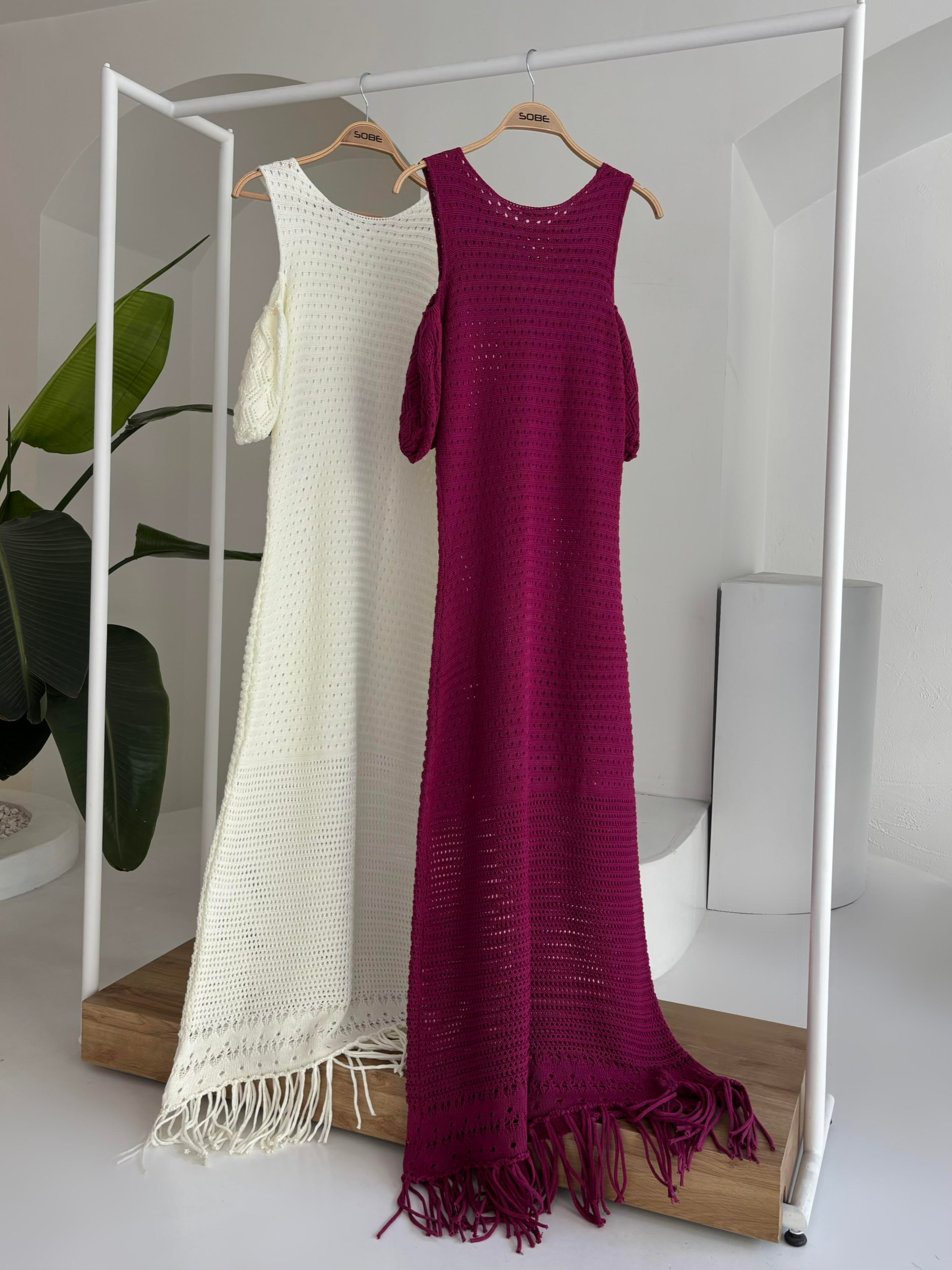 S5Y2862Shoulder Detailed Tasseled Knit Dress 2862