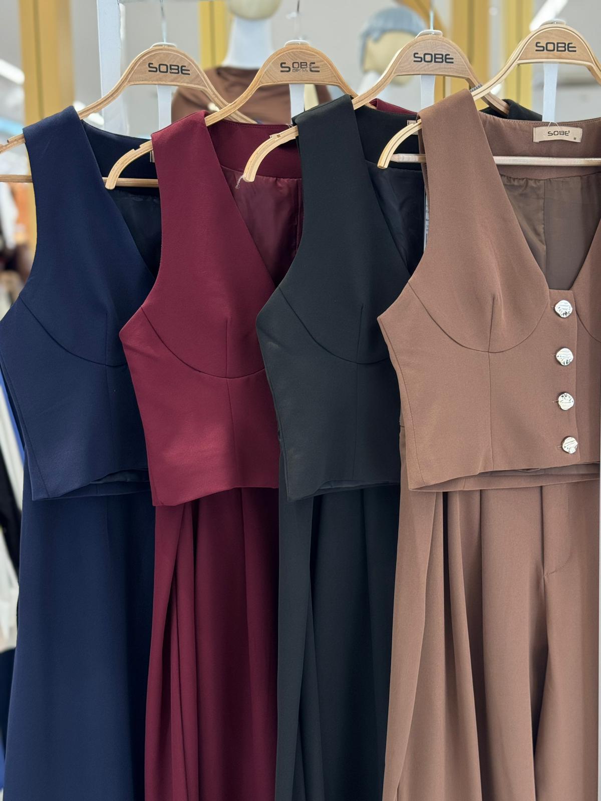 S6K10261Pantolonu Yan Pile ve Düğme Detaylı Yelekli Takım 10261