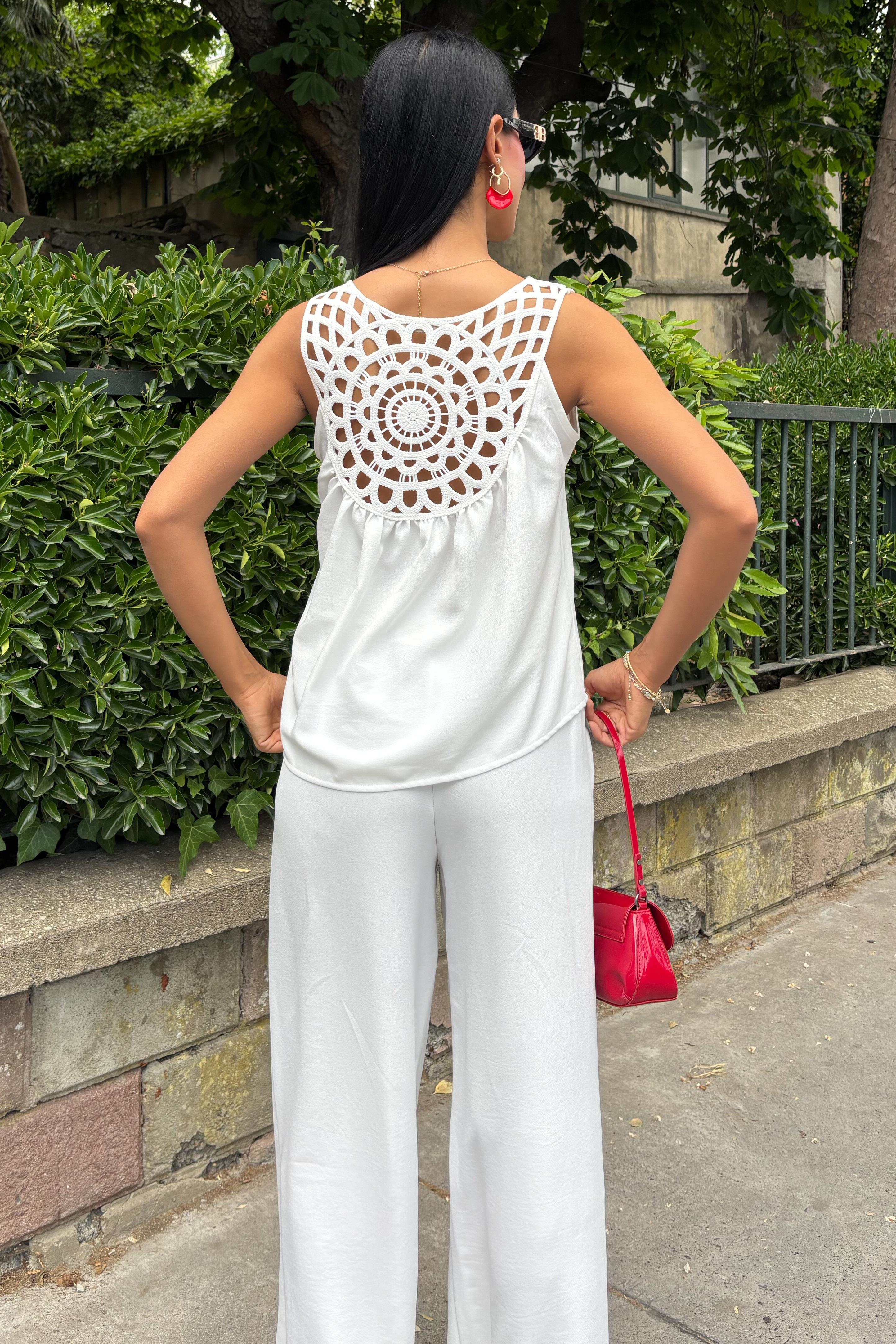 S5Y10165Sırtı Süzene Dantelli Rahat Takım 10165