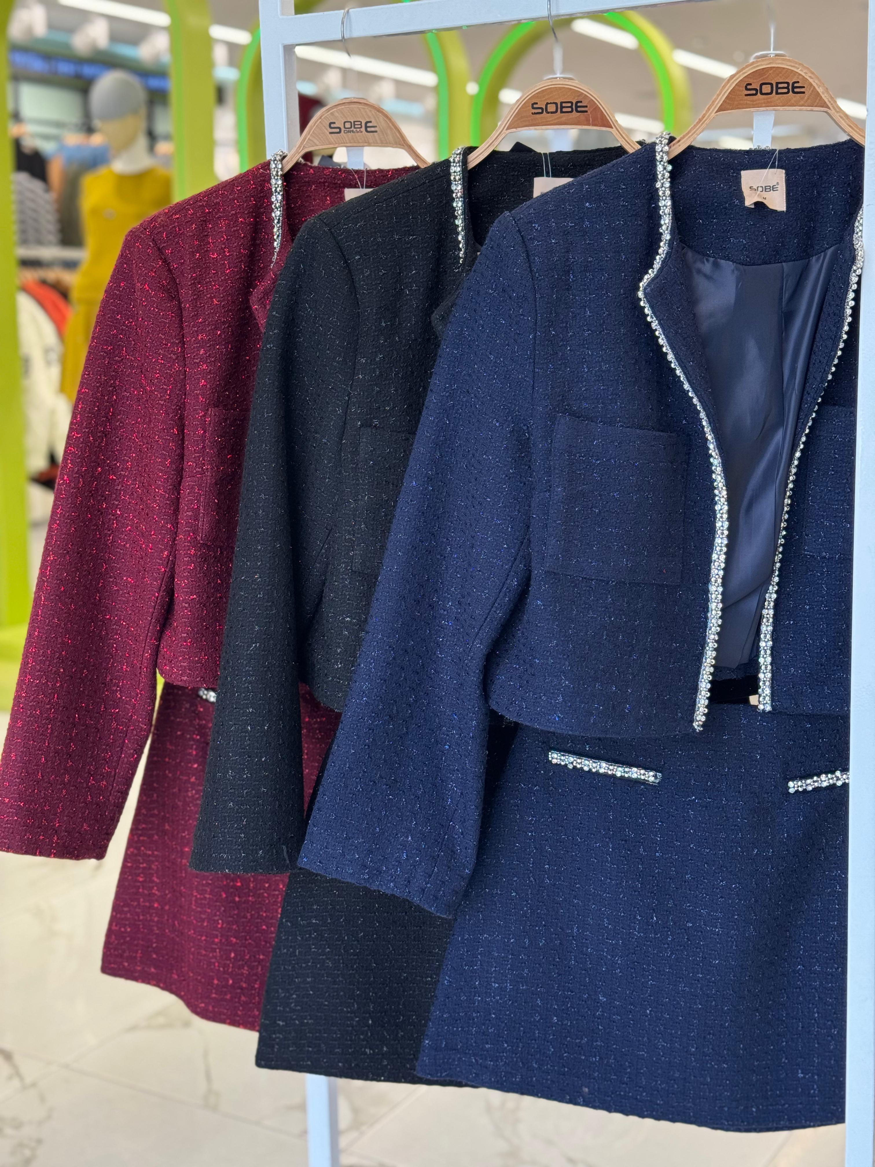 S5Y10050Taş Şerit Detaylı, Simli Chanel Takım 10050