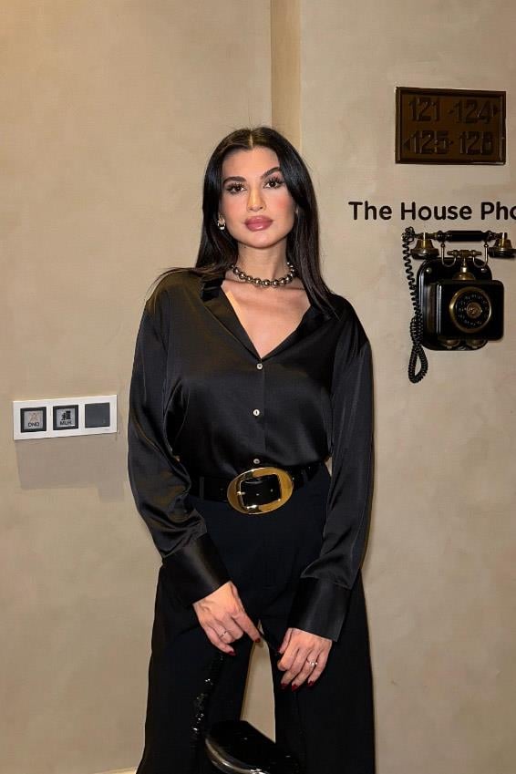 S4Y3334Vanessa Yarım Düğmeli Saten Gömlek 3334-08