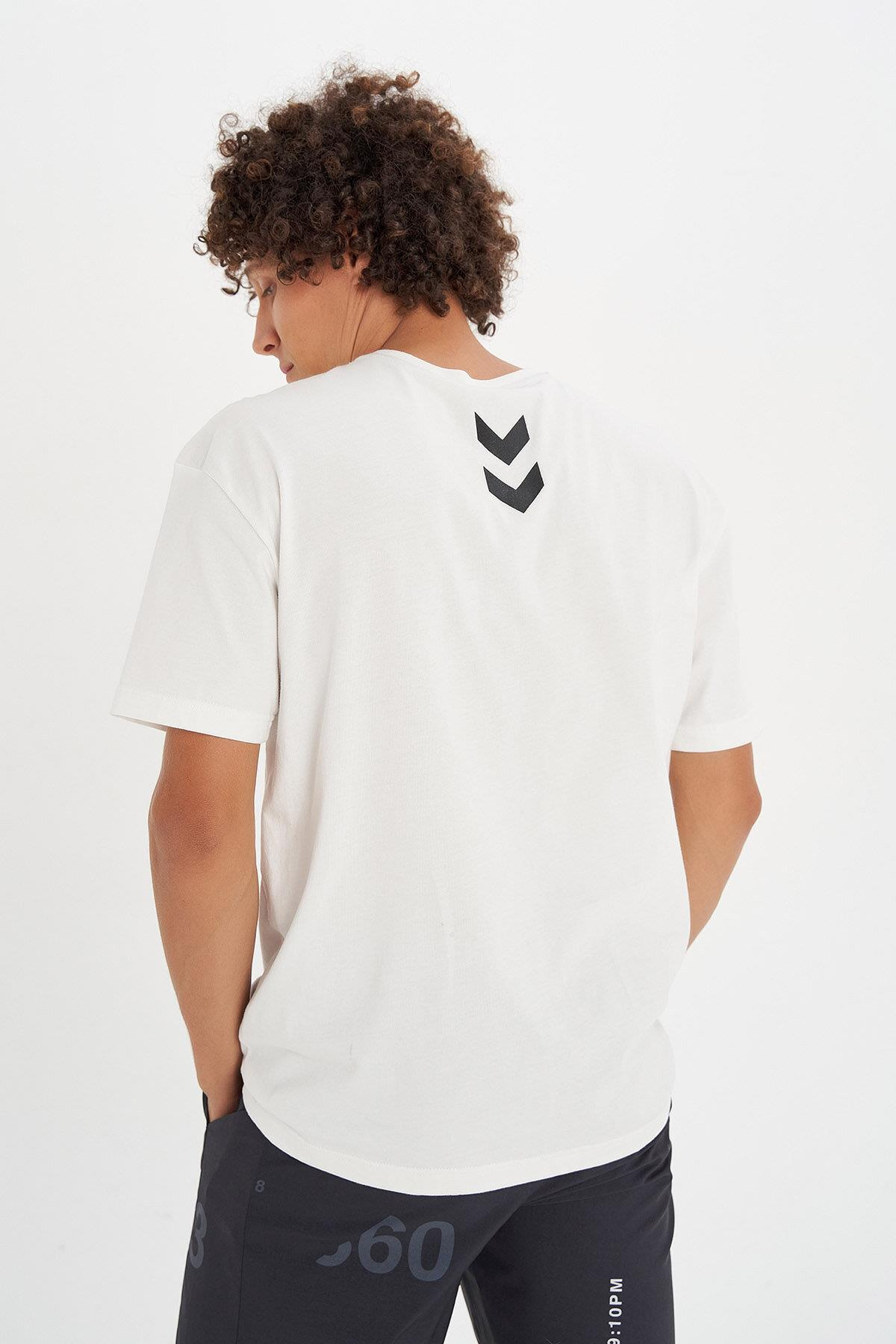 Hummel Erkole Oversize T-Shirt S/S Erkek Beyaz Bisiklet Yaka Tshirt