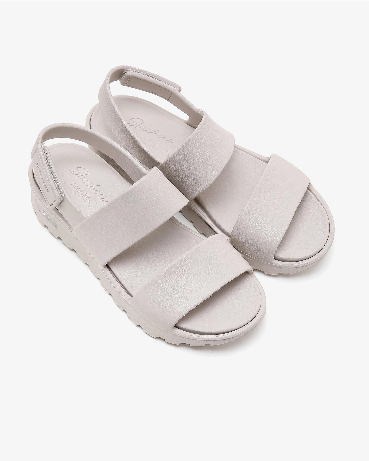 Skechers Arch Fit Footsteps - Day Dream Kadın  Sandalet