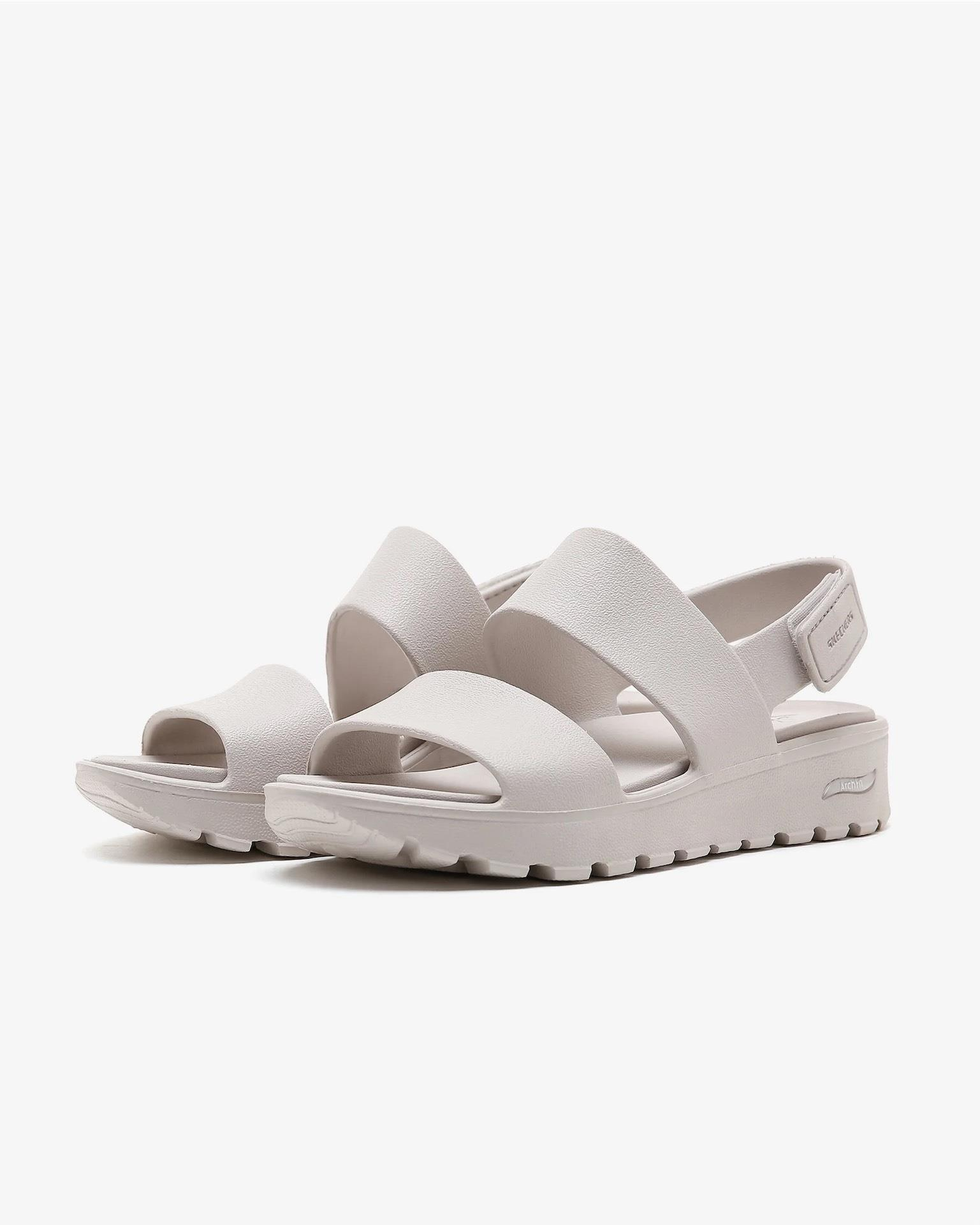 Skechers Arch Fit Footsteps - Day Dream Kadın  Sandalet
