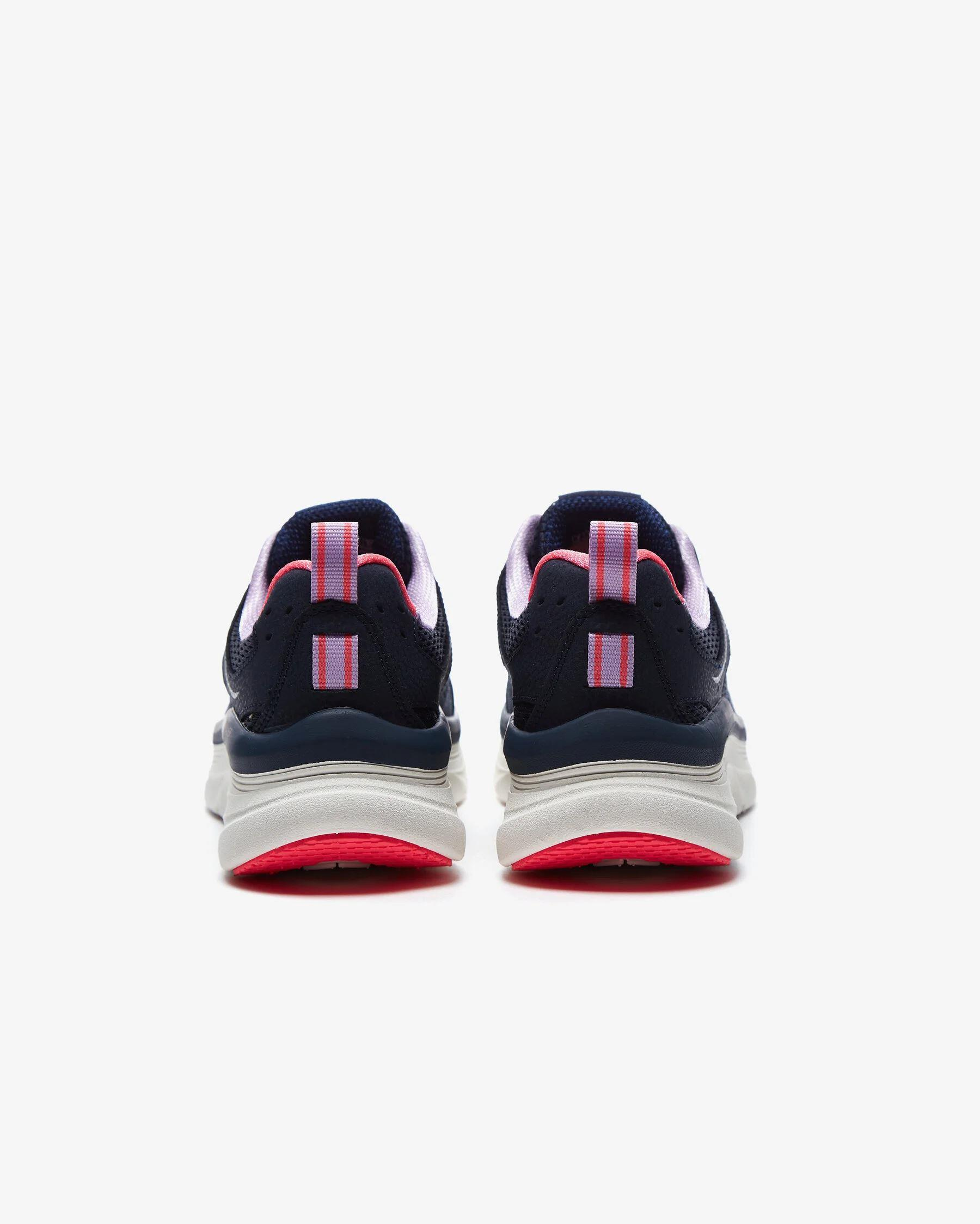 Skechers D'Lux Walker-İnfinite Motion Kadın Lacivert Spor Ayakkabı