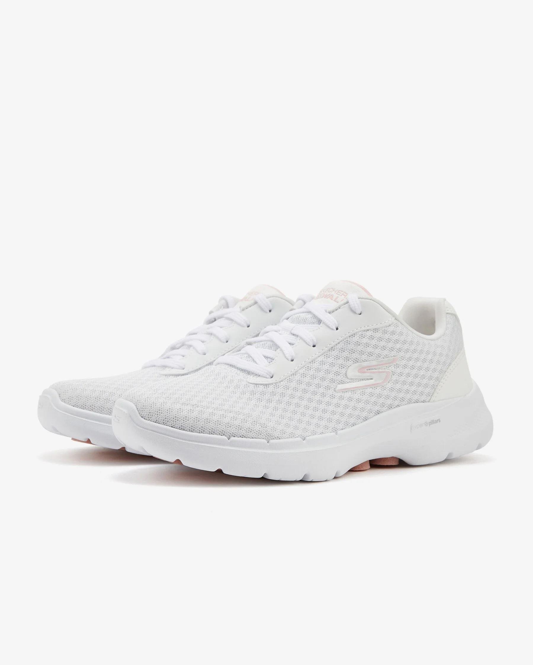 Skechers Go Walk 6 - Iconic Vision Kadın Beyaz Spor Ayakkabı
