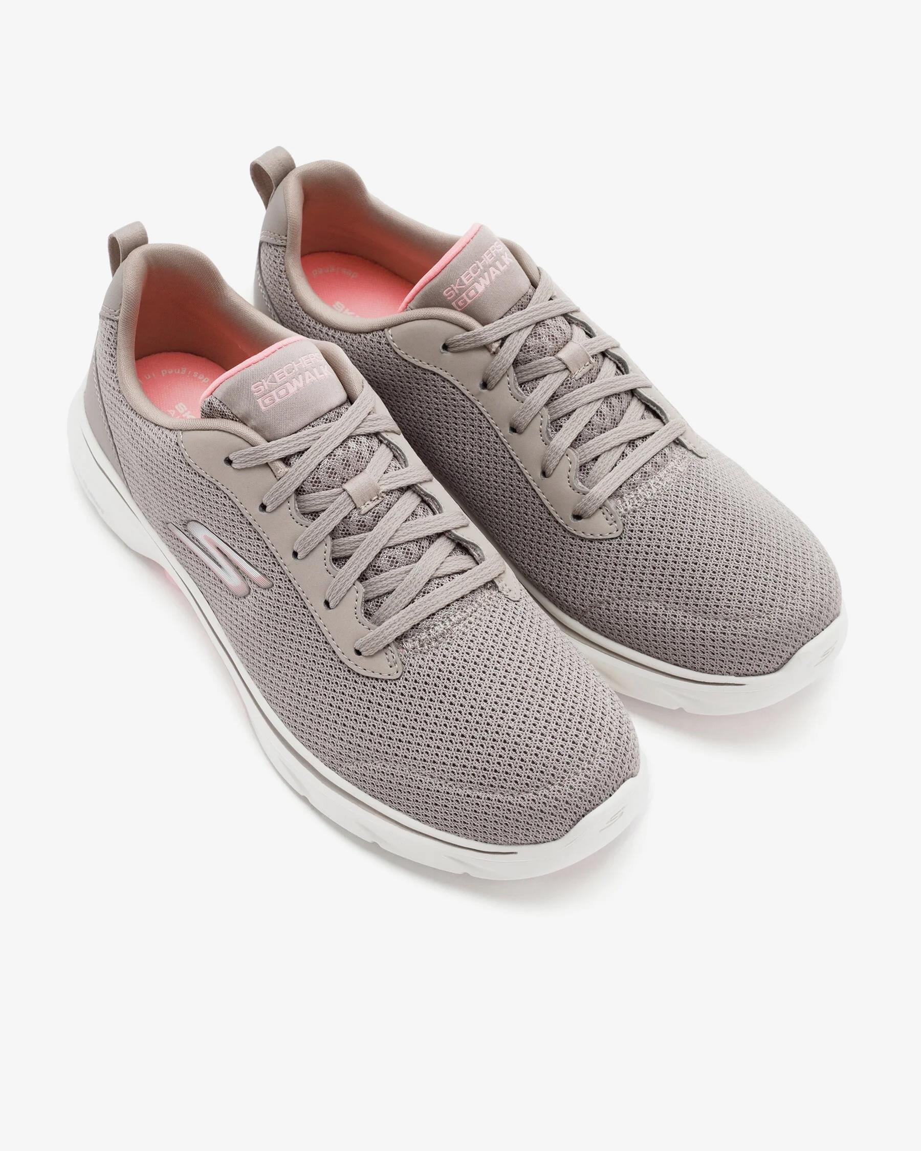 Skechers Go Walk 7 - Clear Path Kadın  Spor Ayakkabı