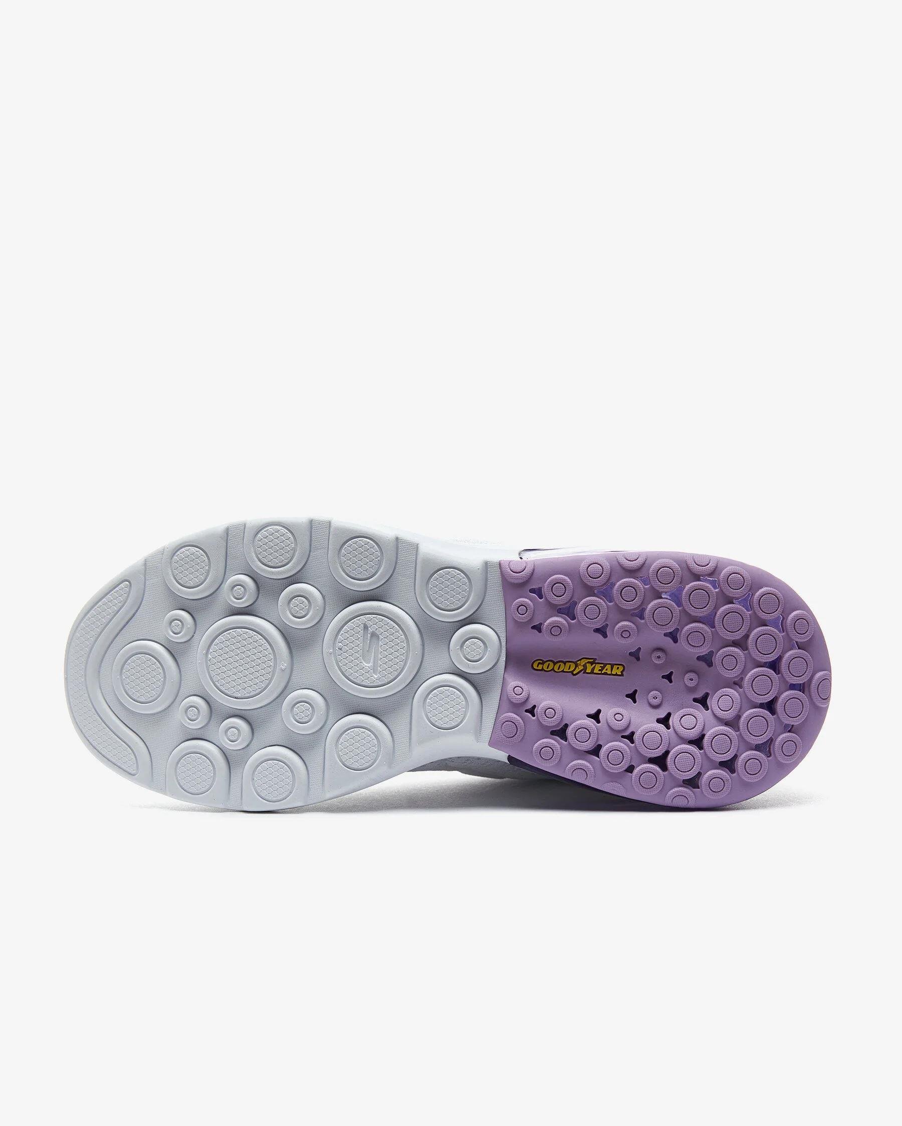 Skechers Go Walk Air 2.0-Dynamic Virtu Kadın Beyaz Spor Ayakkabı