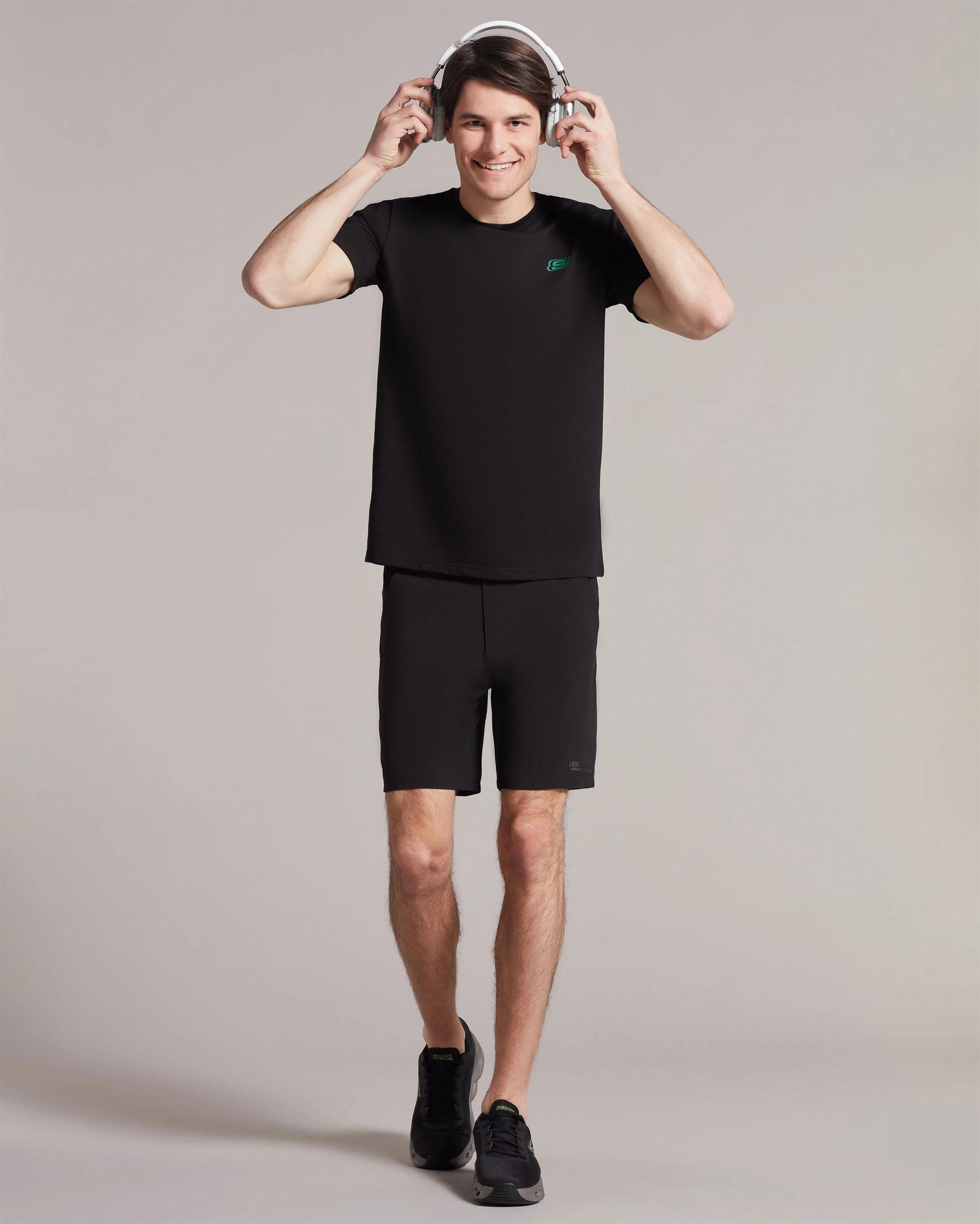Skechers M Graphic Tee Crew Neck T-Shirt Erkek Siyah Bisiklet Yaka Tshirt