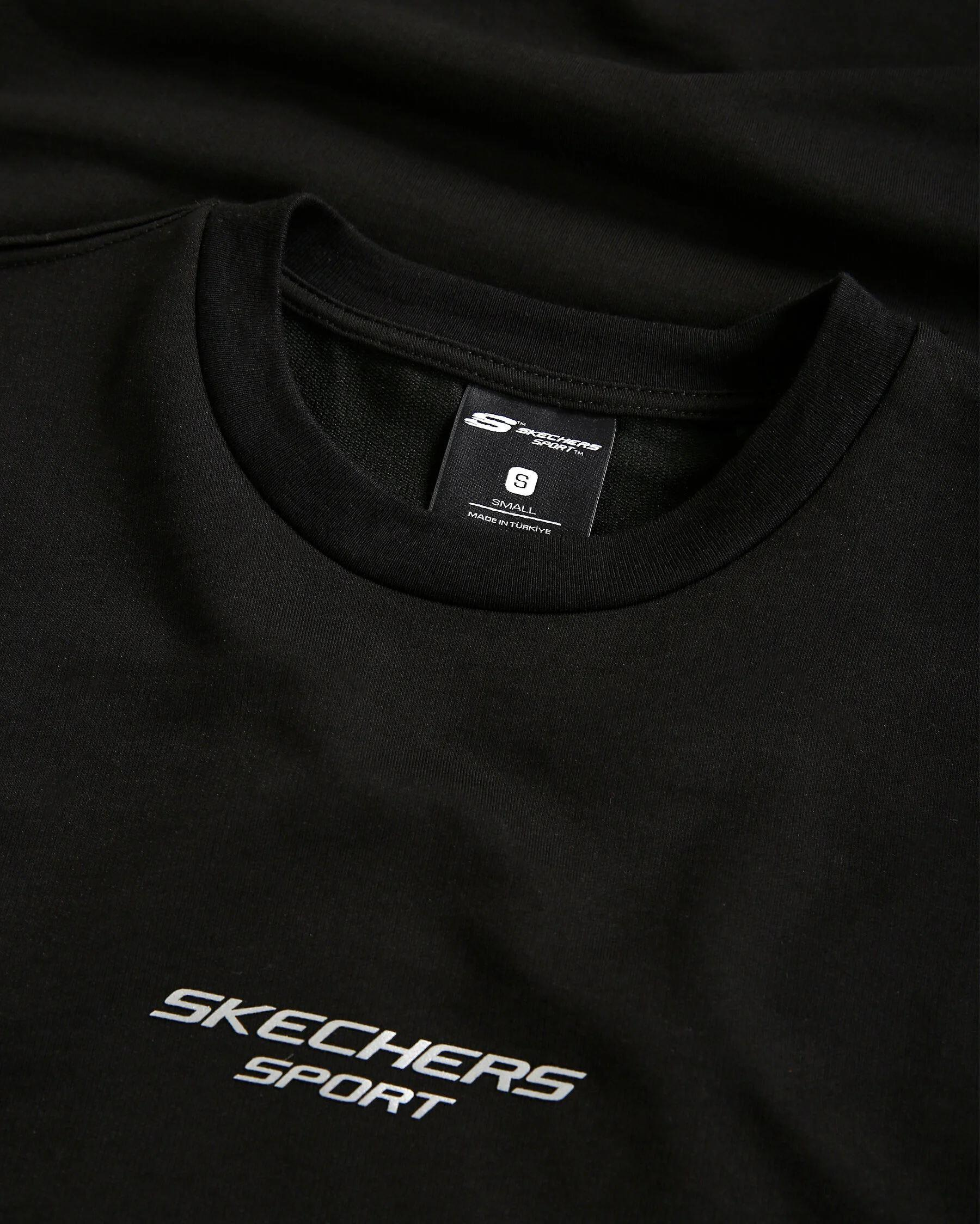 Skechers M Graphic Tee Reflect Logo Oversize T-Shirt Erkek Siyah Bisiklet Yaka Tshirt