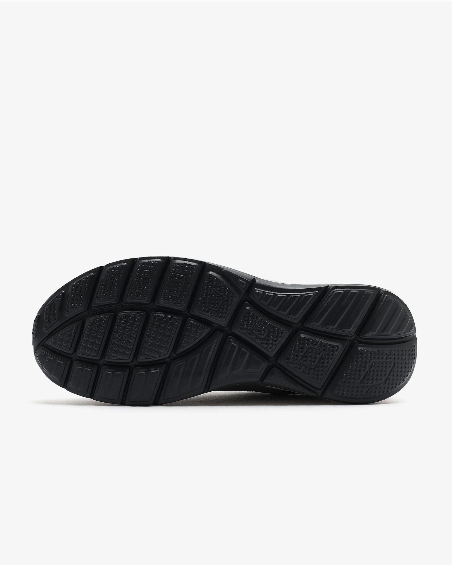 Skechers Relaxed Fit: Equalizer 5.0 - Rondor Erkek  Spor Ayakkabı