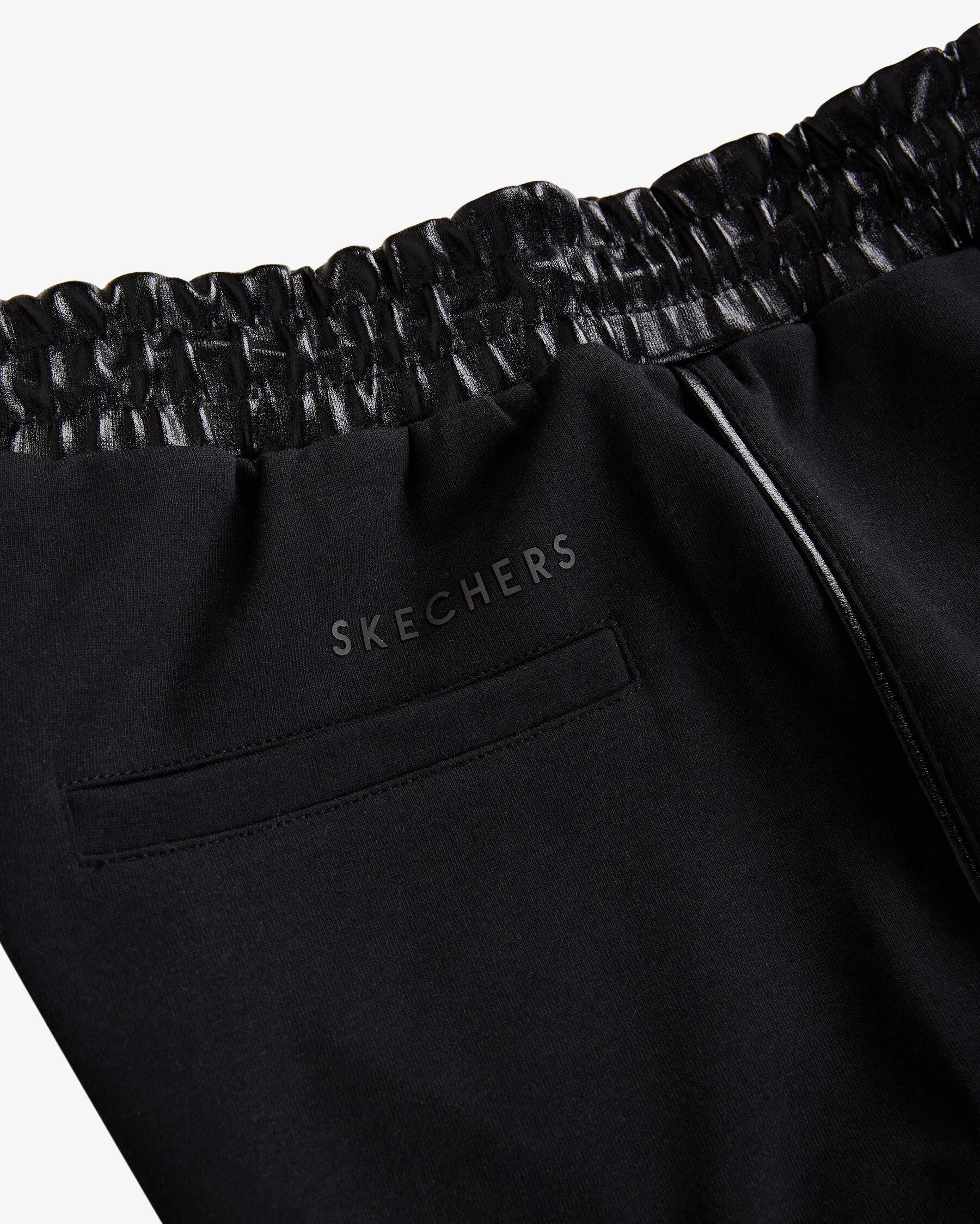Skechers W 2XI-Lock Foil Covered Jogger Sweatpant Kadın Siyah Eşofman Alt