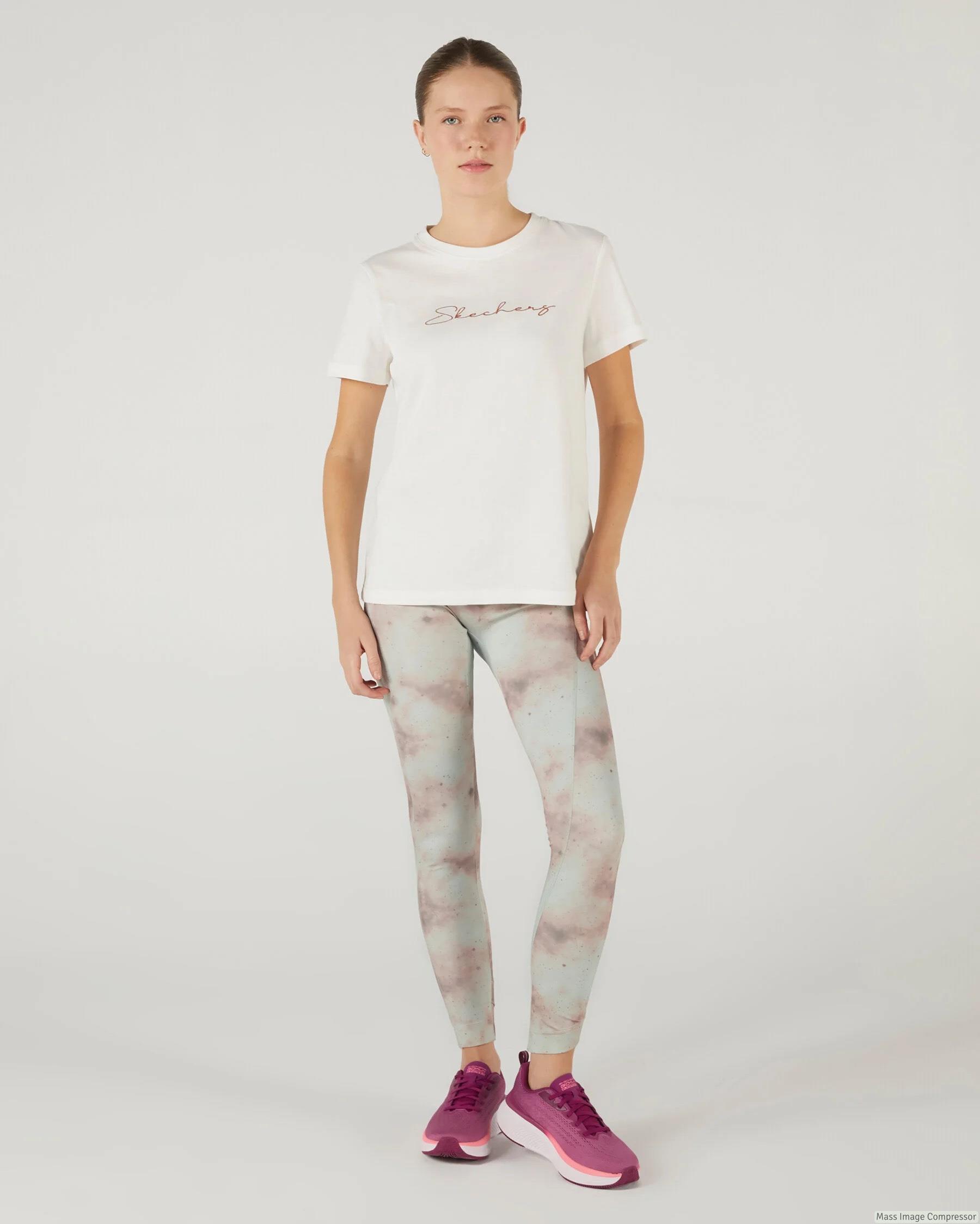 Skechers W Graphic Tee Light Weight Regular T-Shirt Kadın  Bisiklet Yaka Tshirt