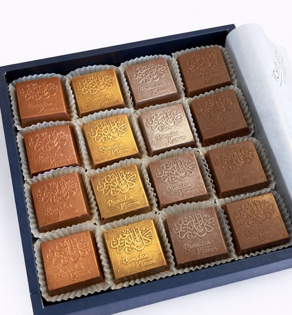 Signature Medjoul & Pralin Selection