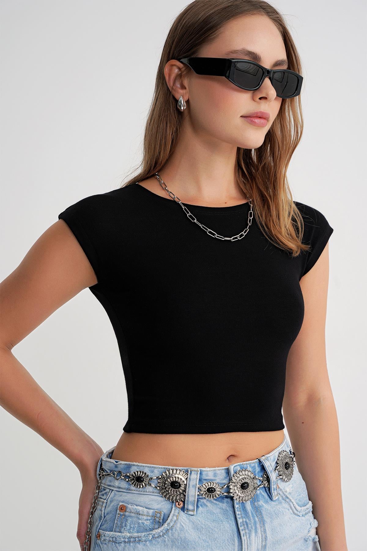2009 Kadın Vücuda Oturan Basic Crop T-Shirt Siyah