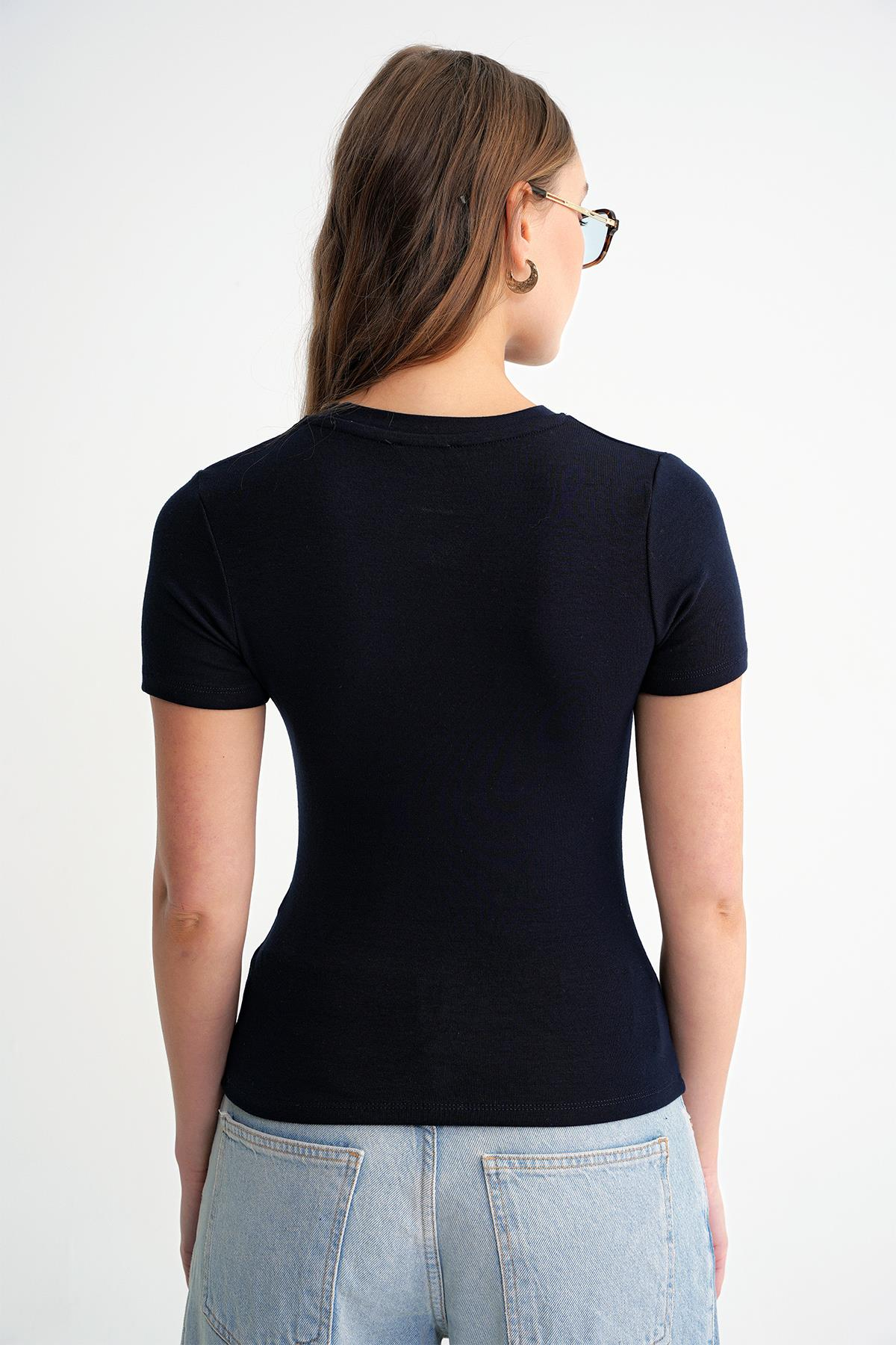 2010 Kadın Slim Fit Basic T-Shirt Lacivert