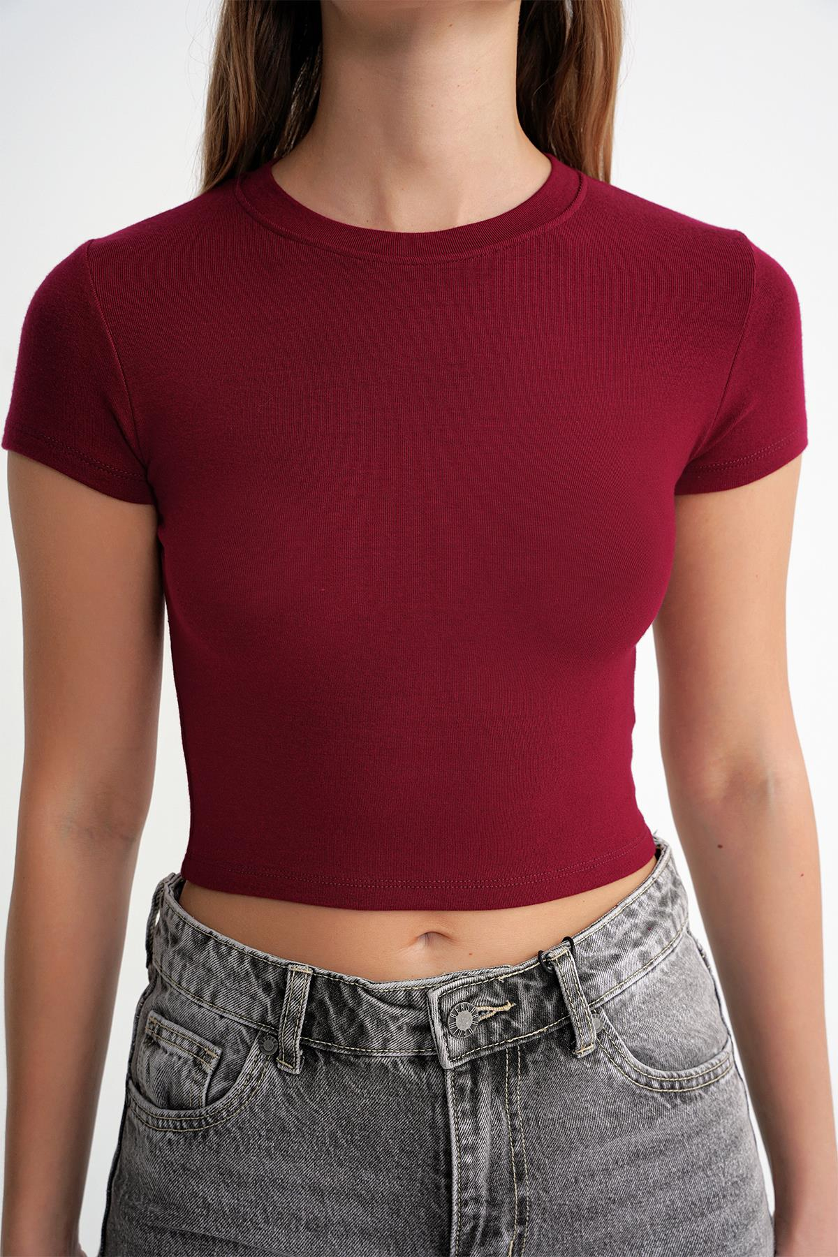 2011 Kadın Slim Fit Basic Crop T-Shirt Bordo