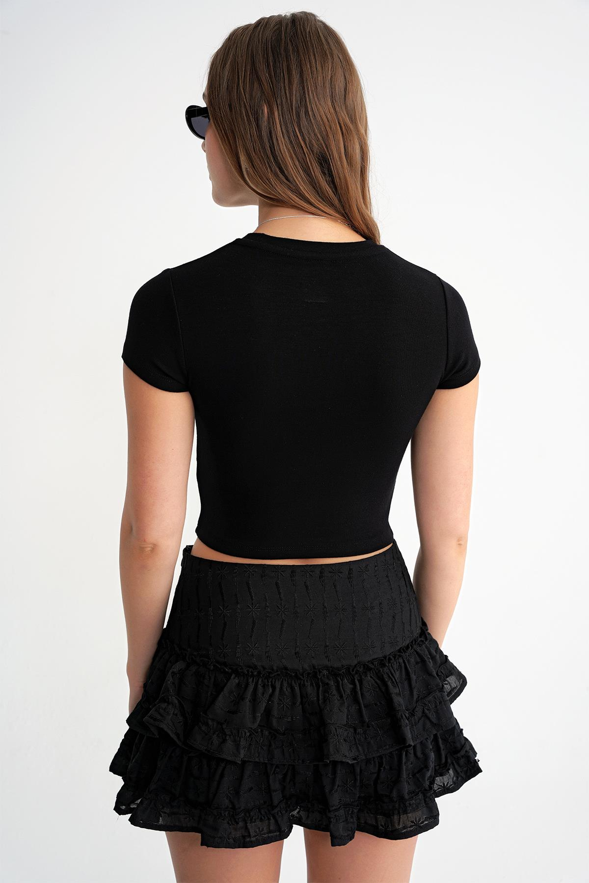 2011 Kadın Slim Fit Basic Crop T-Shirt Siyah