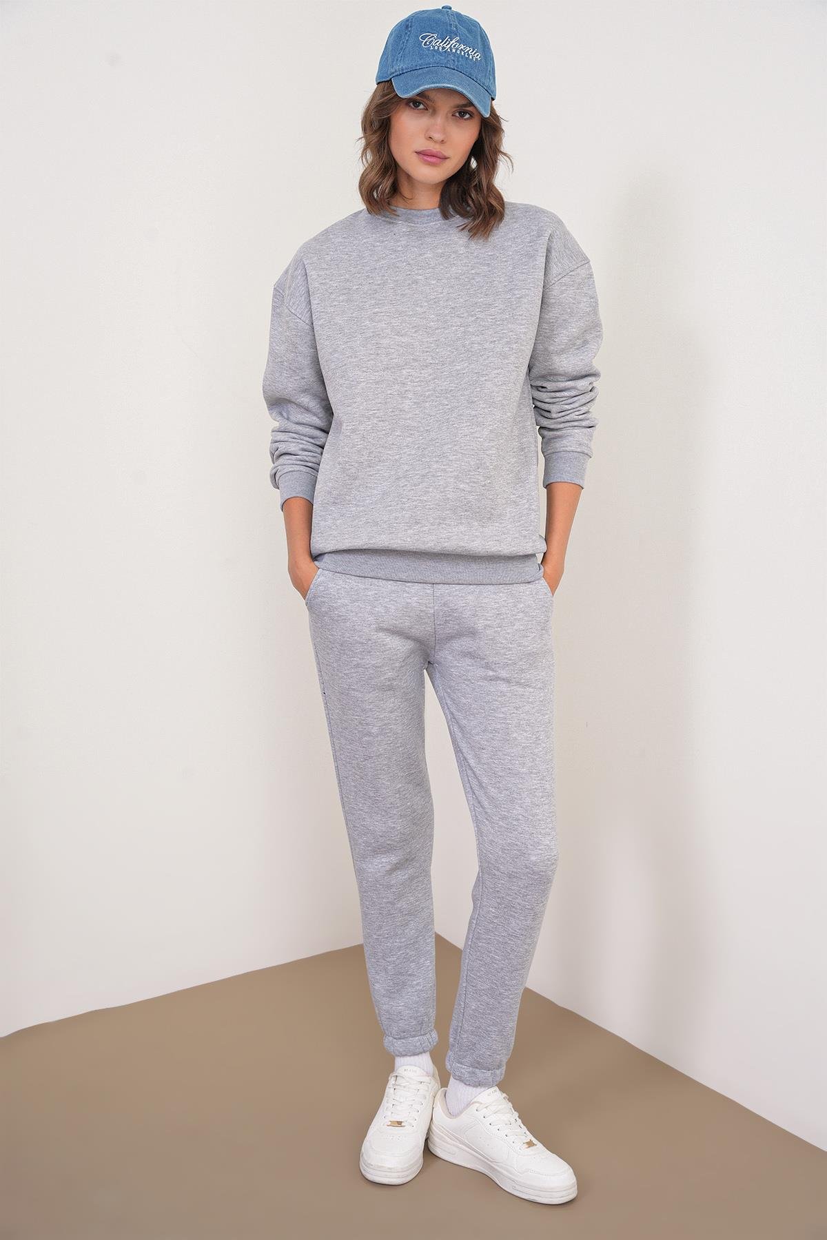 2024 Kadın %100 Pamuk 3 İplik İçi Polarlı Alt Üst Takım Gri