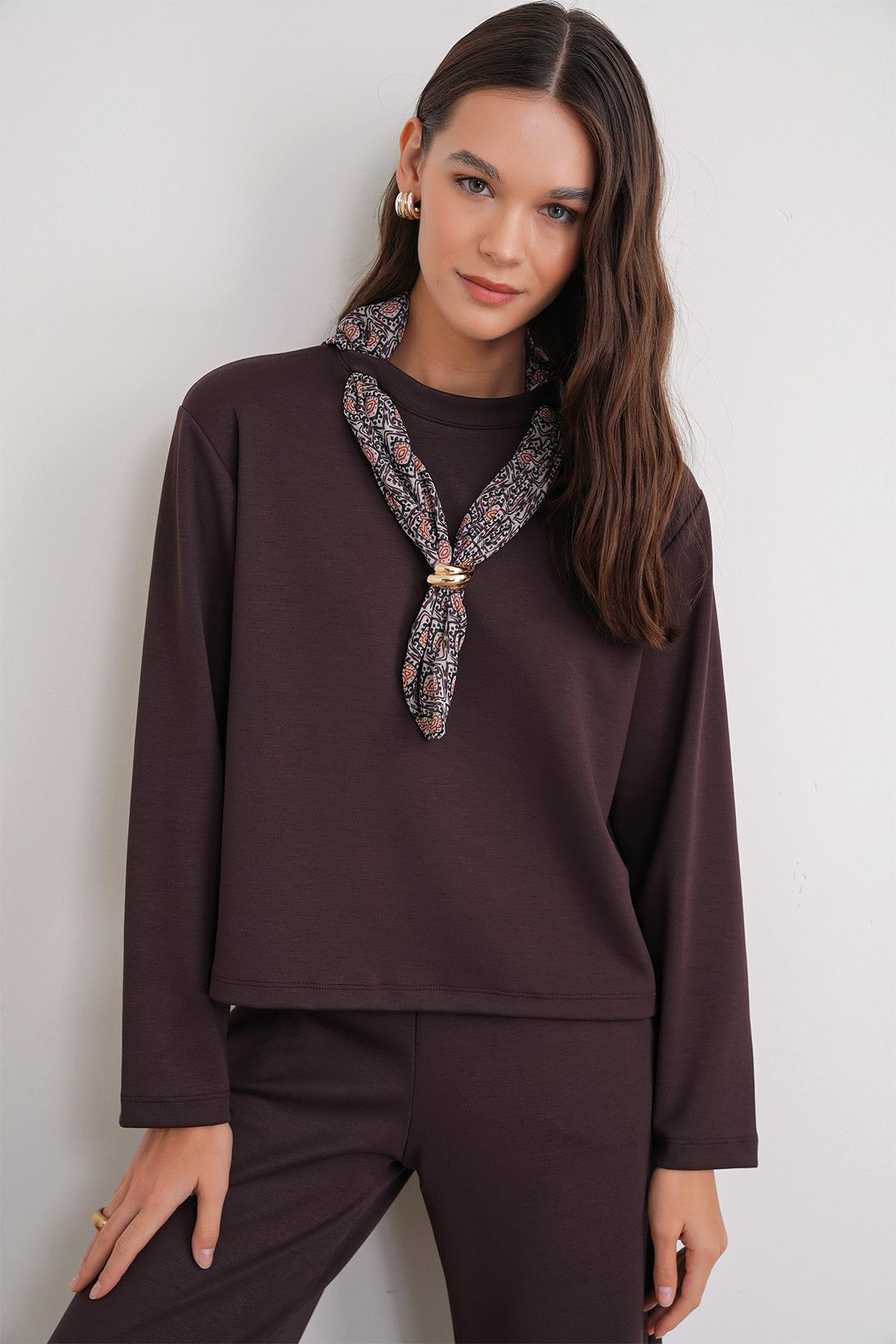 2026 Kadın Fular Detaylı Modal Alt Üst Eşofman Takım Kahve
