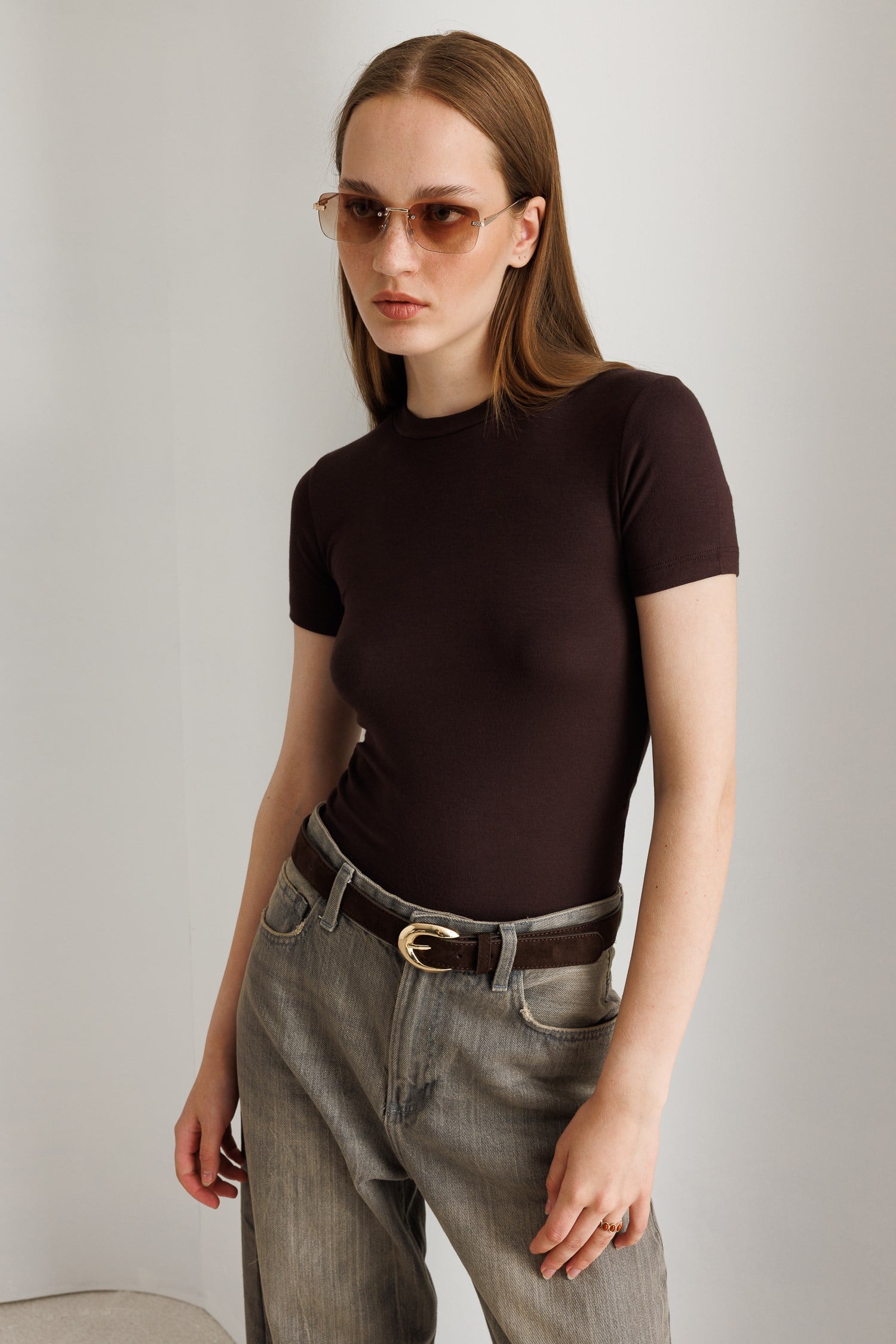 2100 Kadın Slim Fit Bisiklet Yaka Soft Basic T-Shirt Kahve