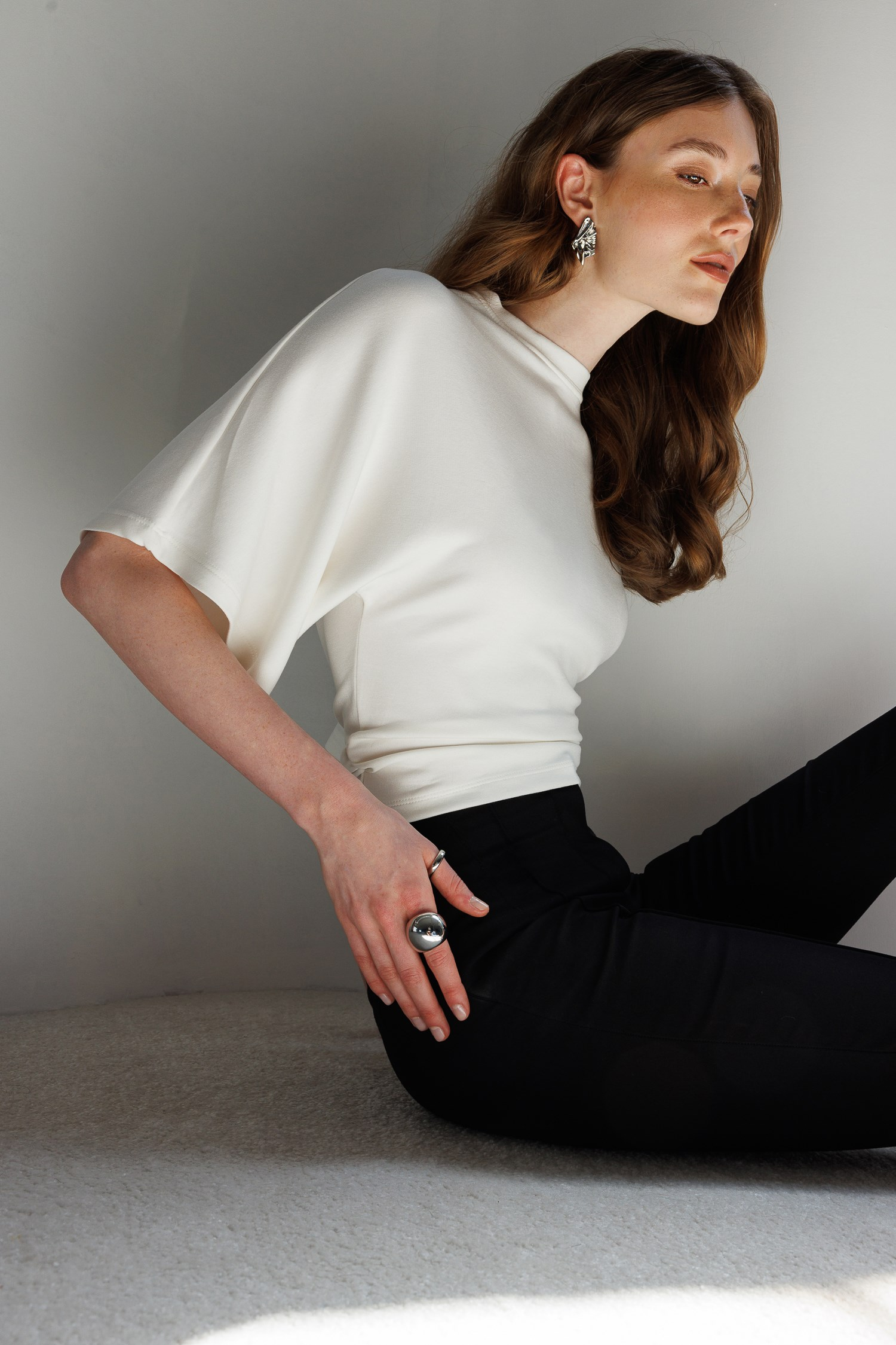 2102 Kadın Modal Büzgü Detaylı Dökümlü Soft T-Shirt Beyaz
