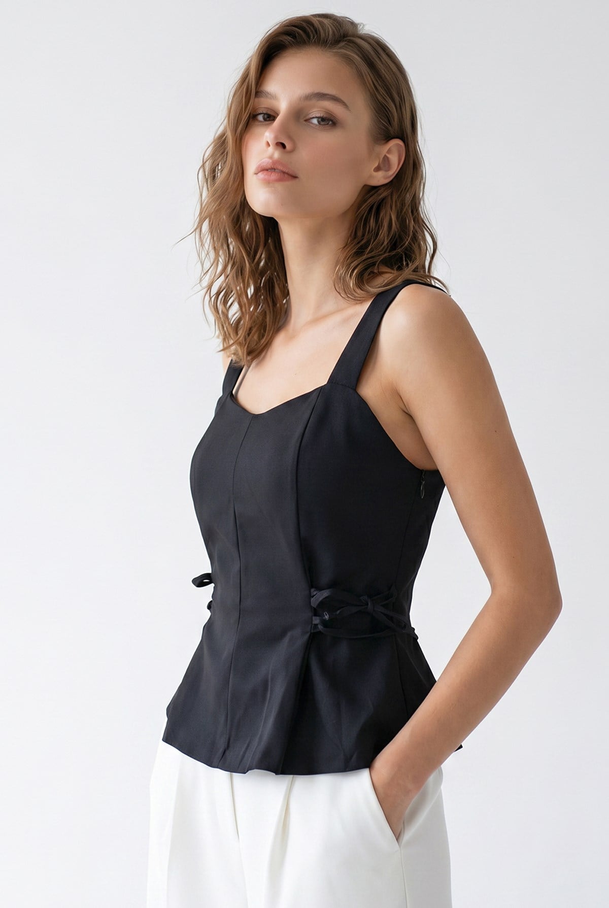2153 Kadın Çapraz Bağcıklı Askılı Peplum Bluz Siyah