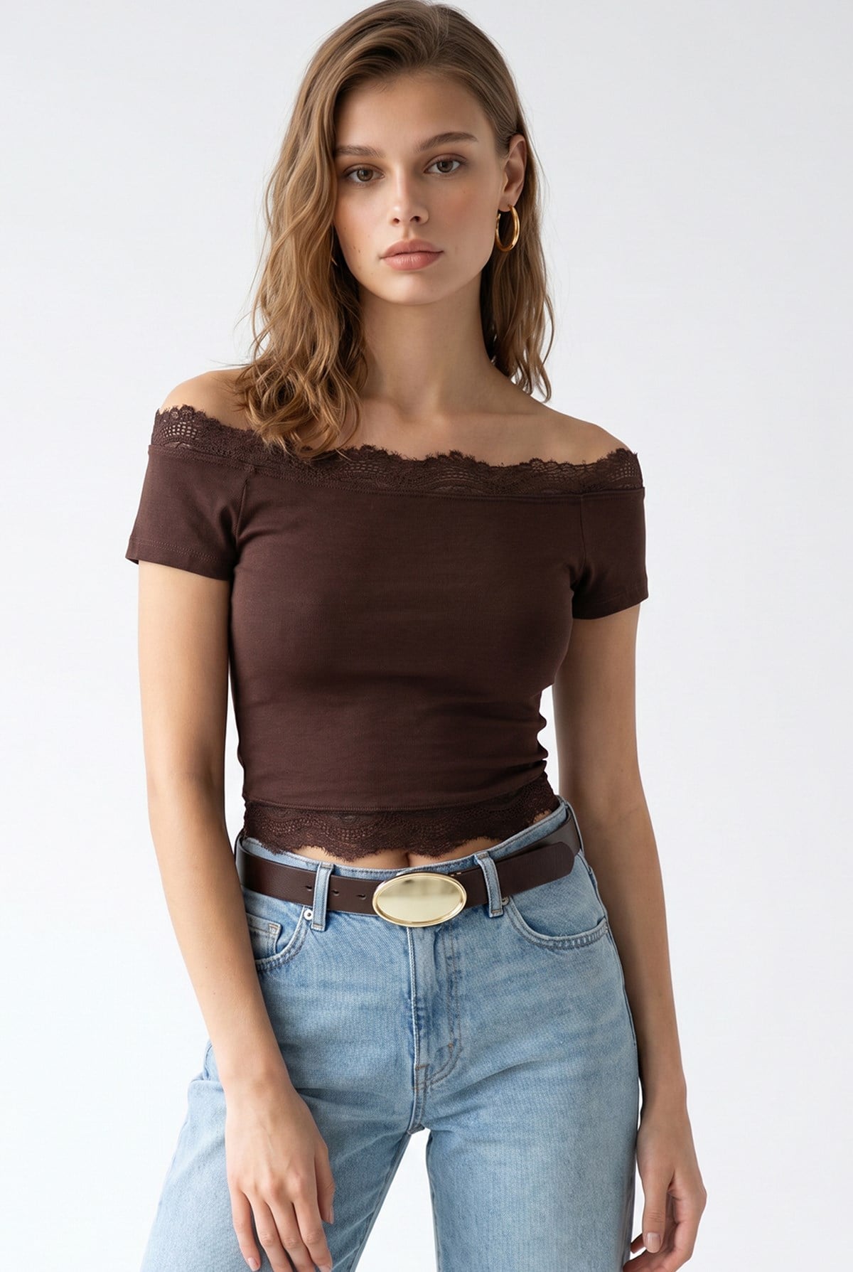 2160 Kadın Madonna Yaka Dantel Detaylı Crop Bluz Kahve