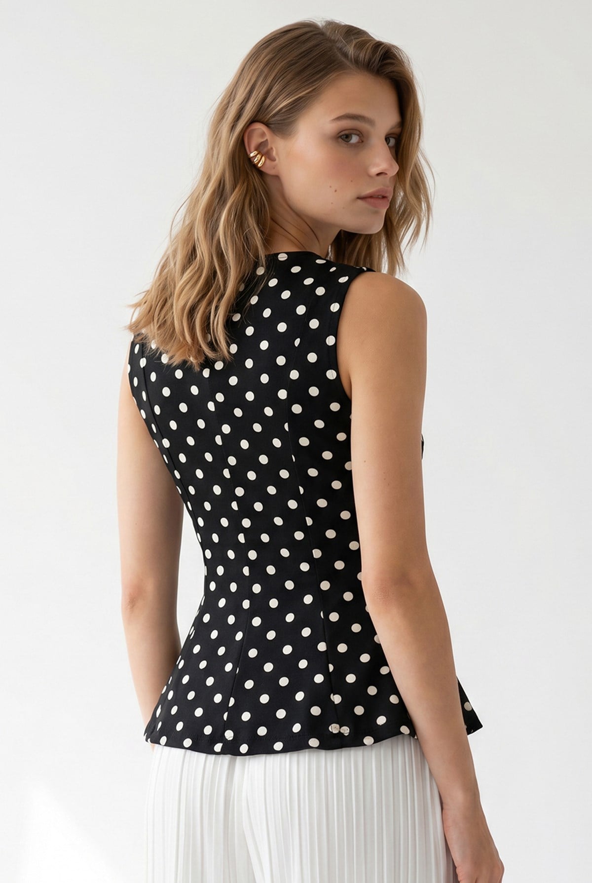 2161 Kadın Puantiye Desenli Peplum Kolsuz Bluz Siyah