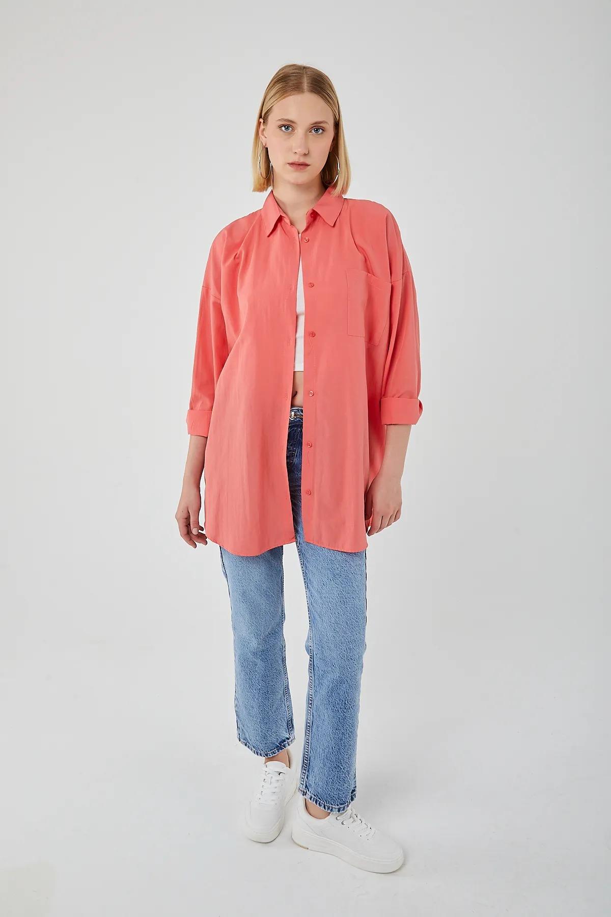 4053 Kadın Tek Cepli Oversize Basic Gömlek Nar