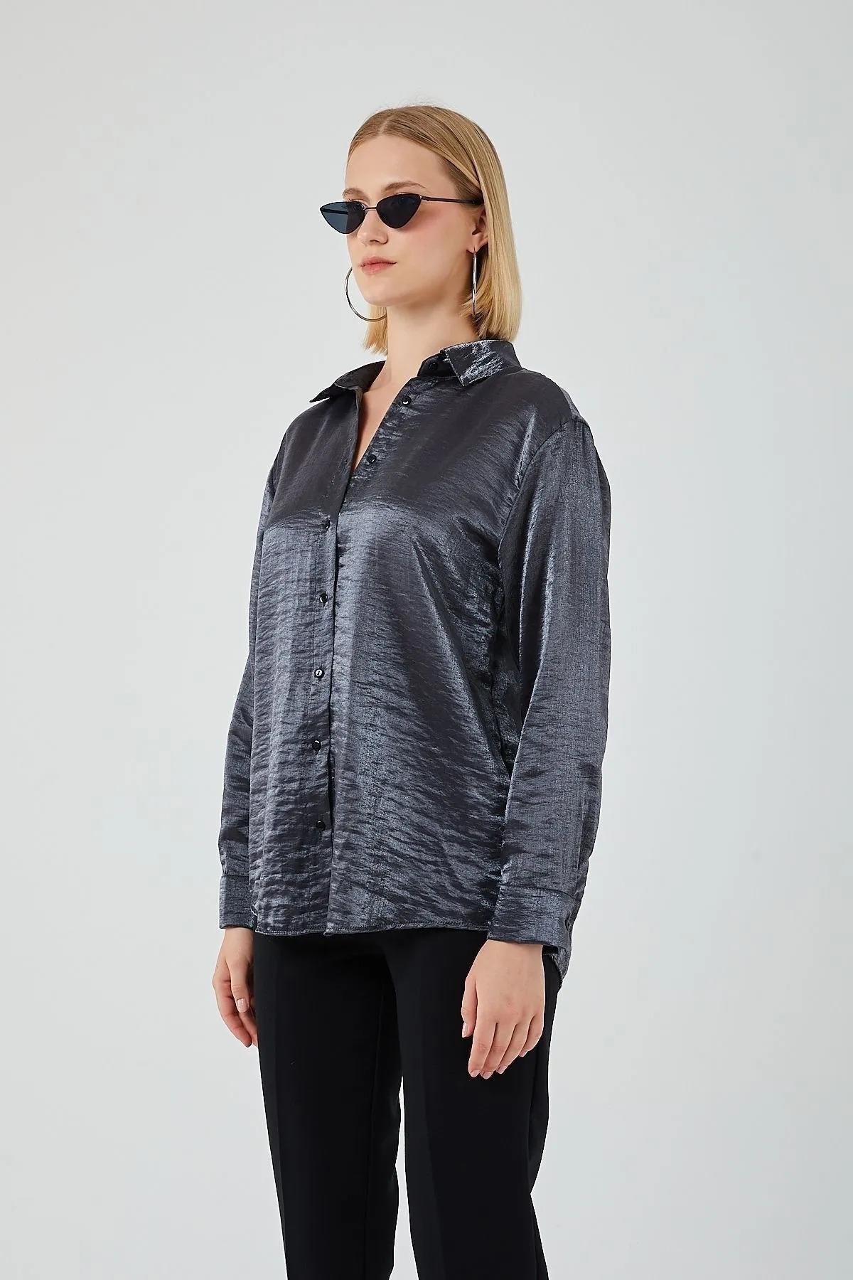 4407 Kadın Parlak Kumaş Gömlek Antrasit